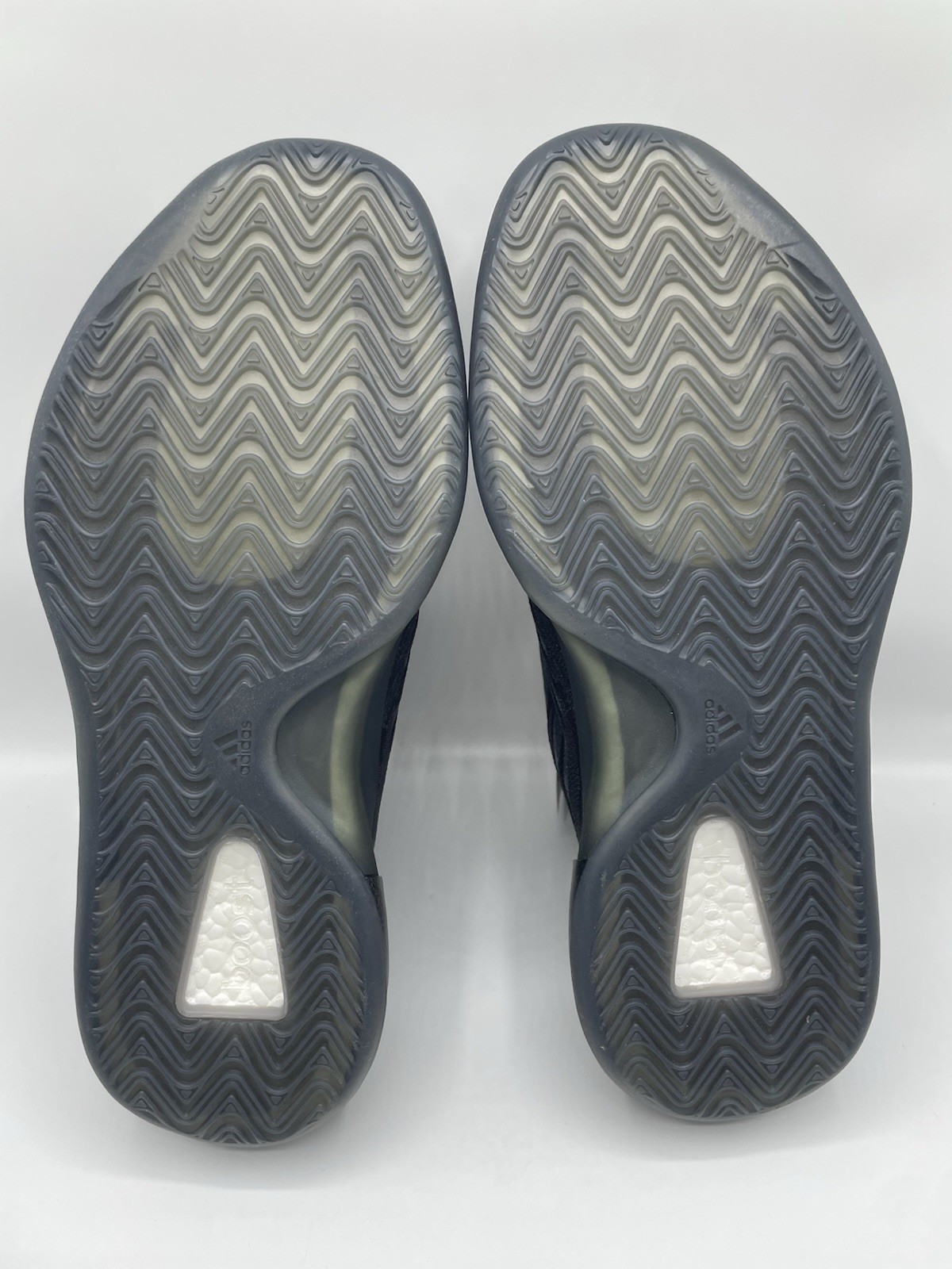 Size 12 – adidas Yeezy Quantum Onyx GX1317