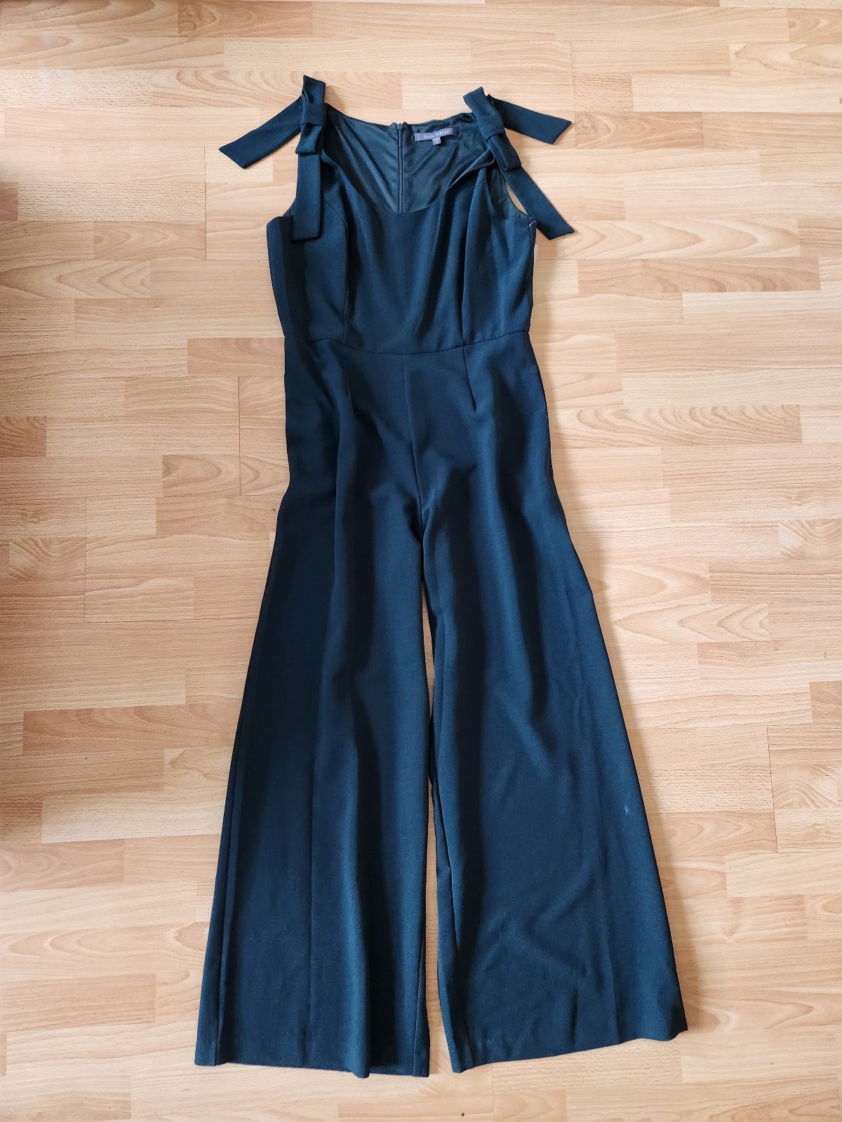 NWT Julia Jordan midnight green Flare Leg Palazzo Jumpsuit with bow straps