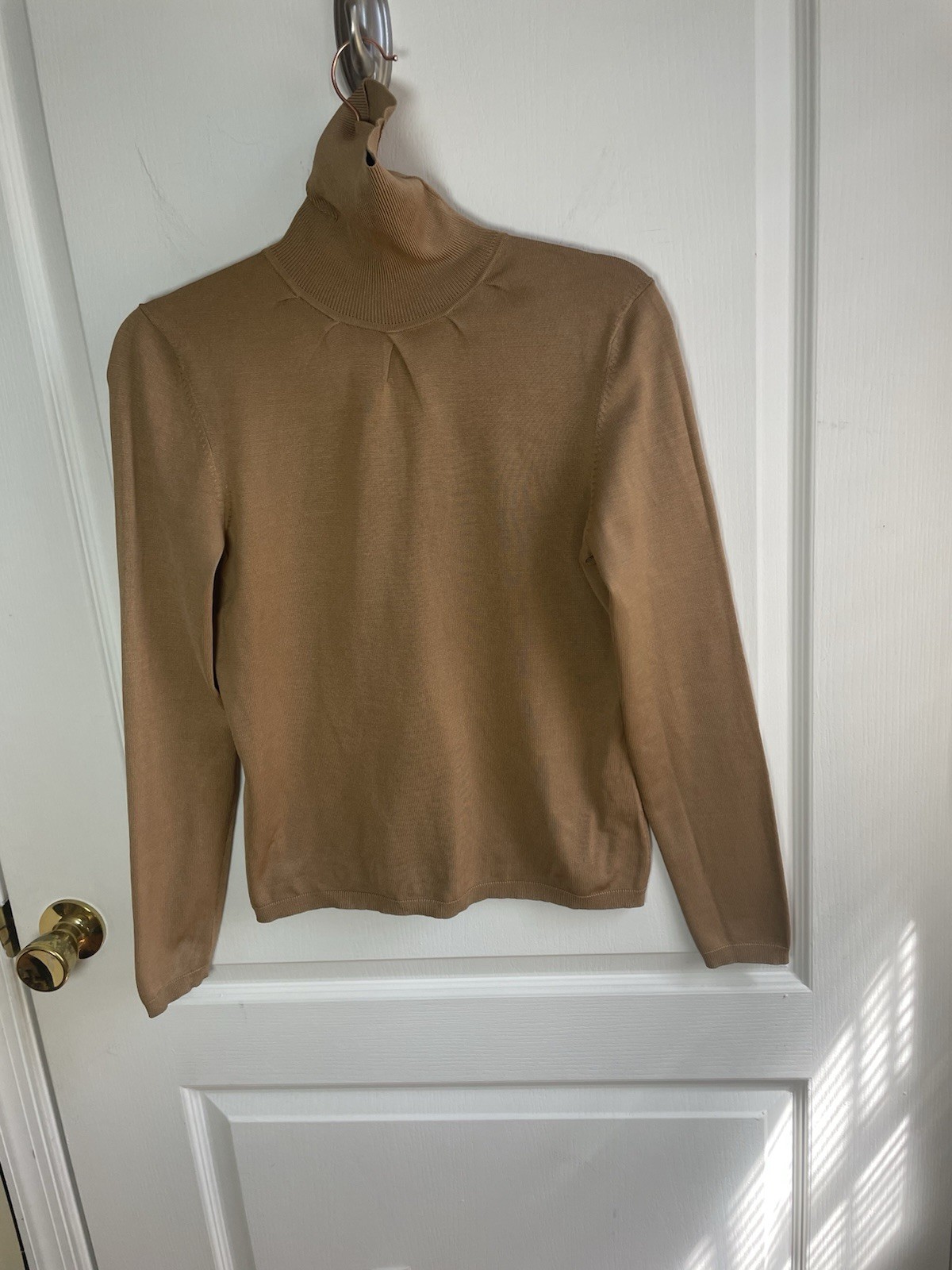 Ann Taylor Turtle Neck Silk/Nylon Top Tan Sz M