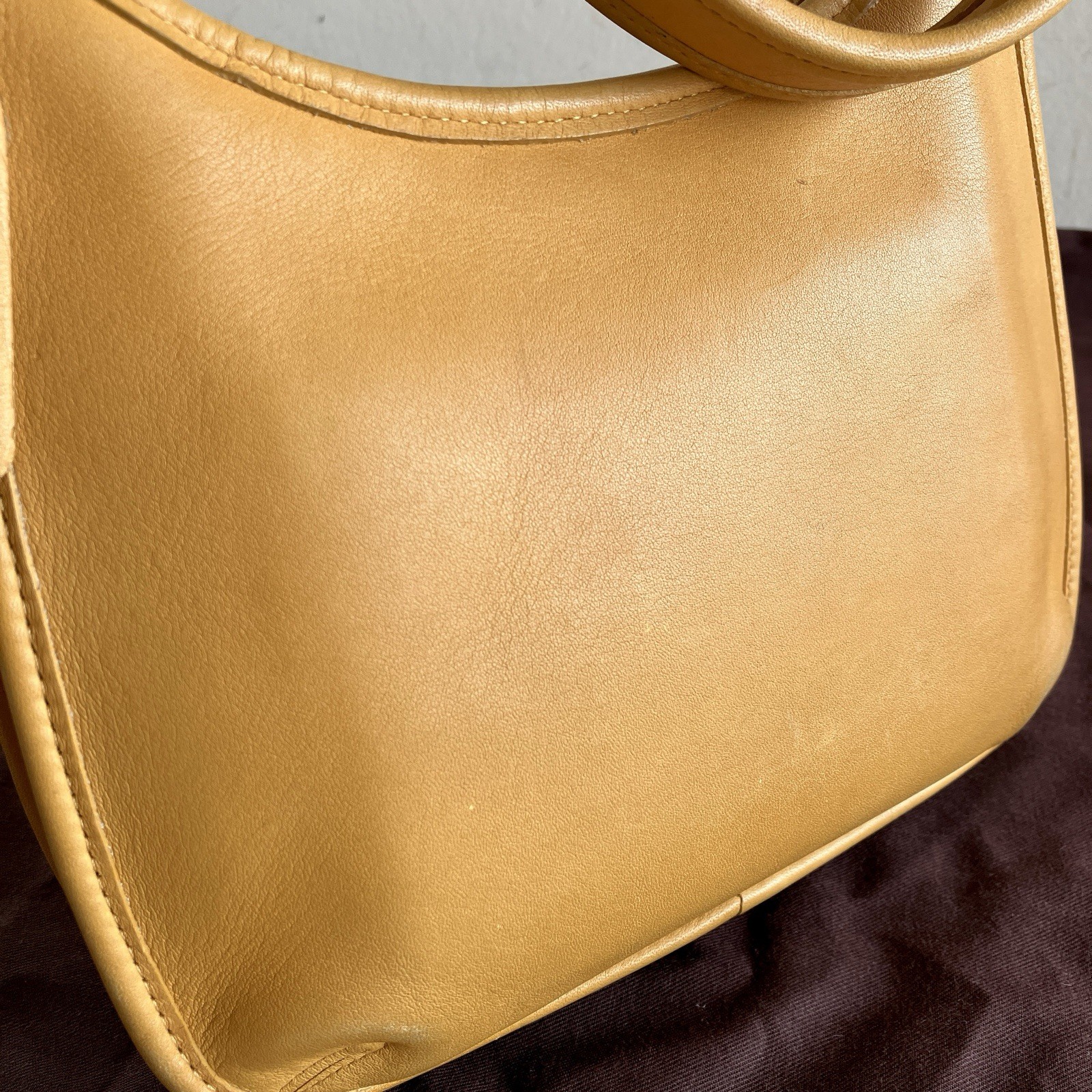 Vintage Coach Ergo Mini Zip Hobo 9020 Yellow Leather Shoulder Bag 90s USA