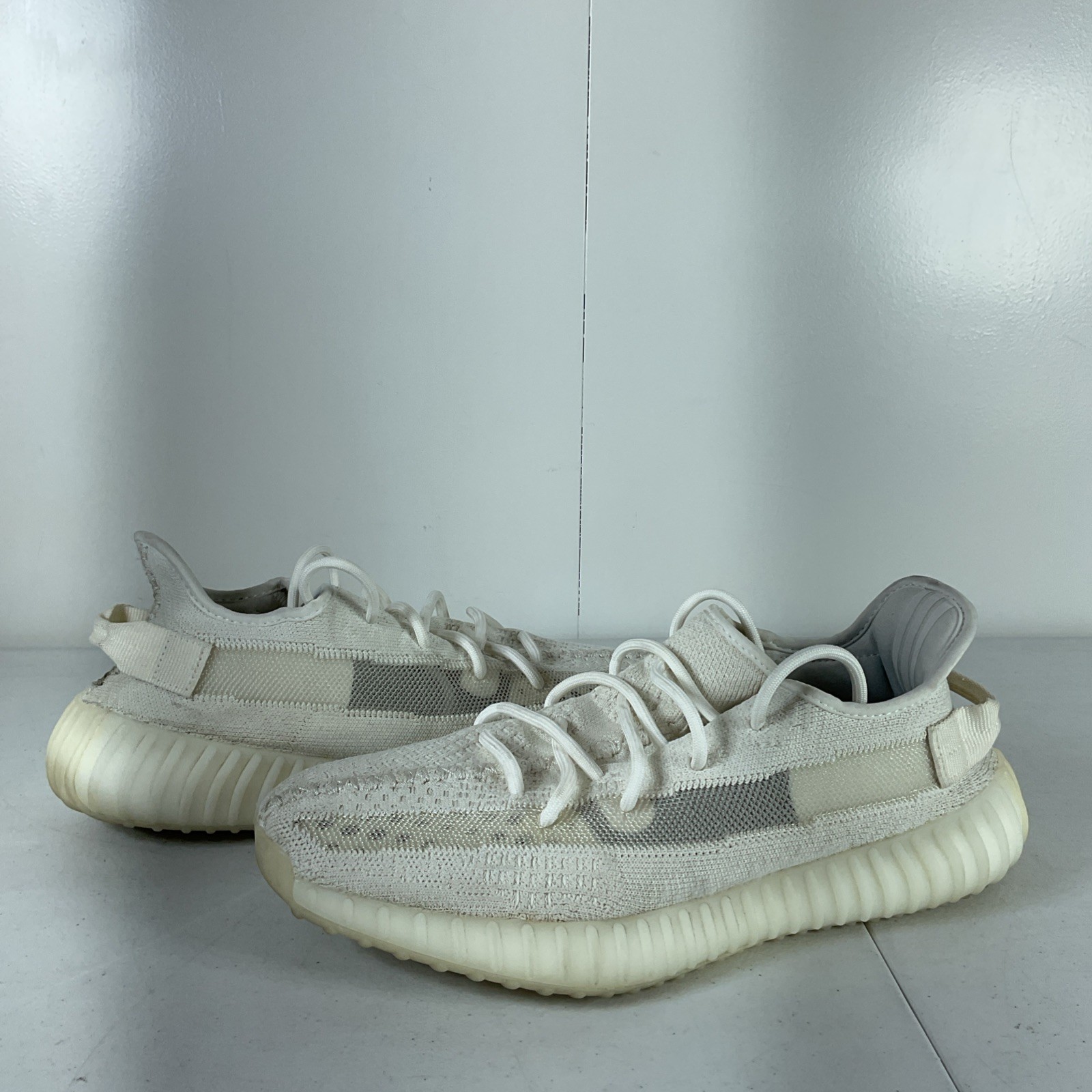 adidas Yeezy Boost 350 V2 Bone 10 Very Nice See Photos