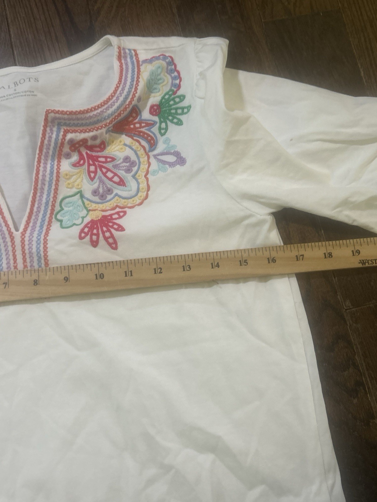 Talbots Short Sleeve Embroidered V-Neck 100% Cotton White Blouse Women’s Size S