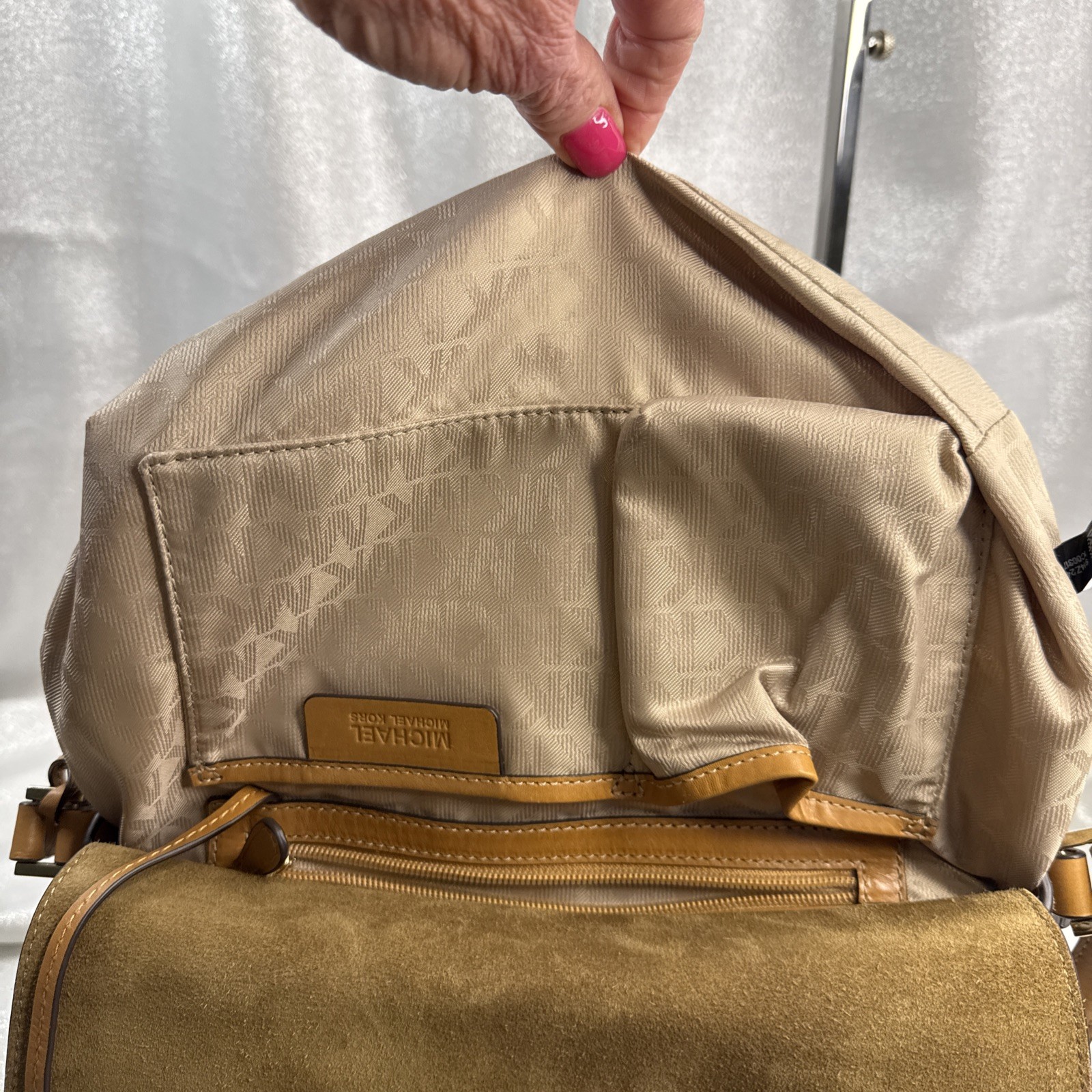 Michael Kors Tommy Suede Leather Vintage Messenger Bag Crossbody
