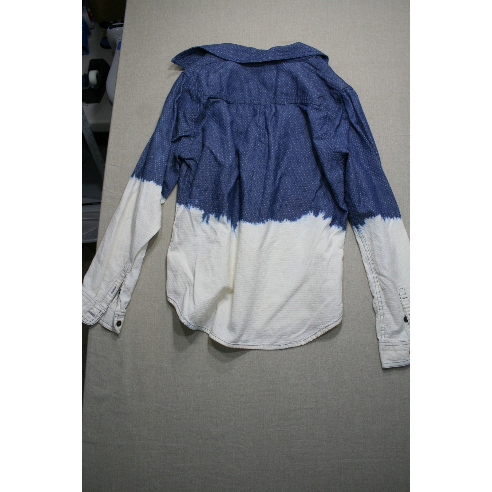 TOMS for Target Womens Blue White Dip Dye Ombre Polka Dot Button Down Shirt M