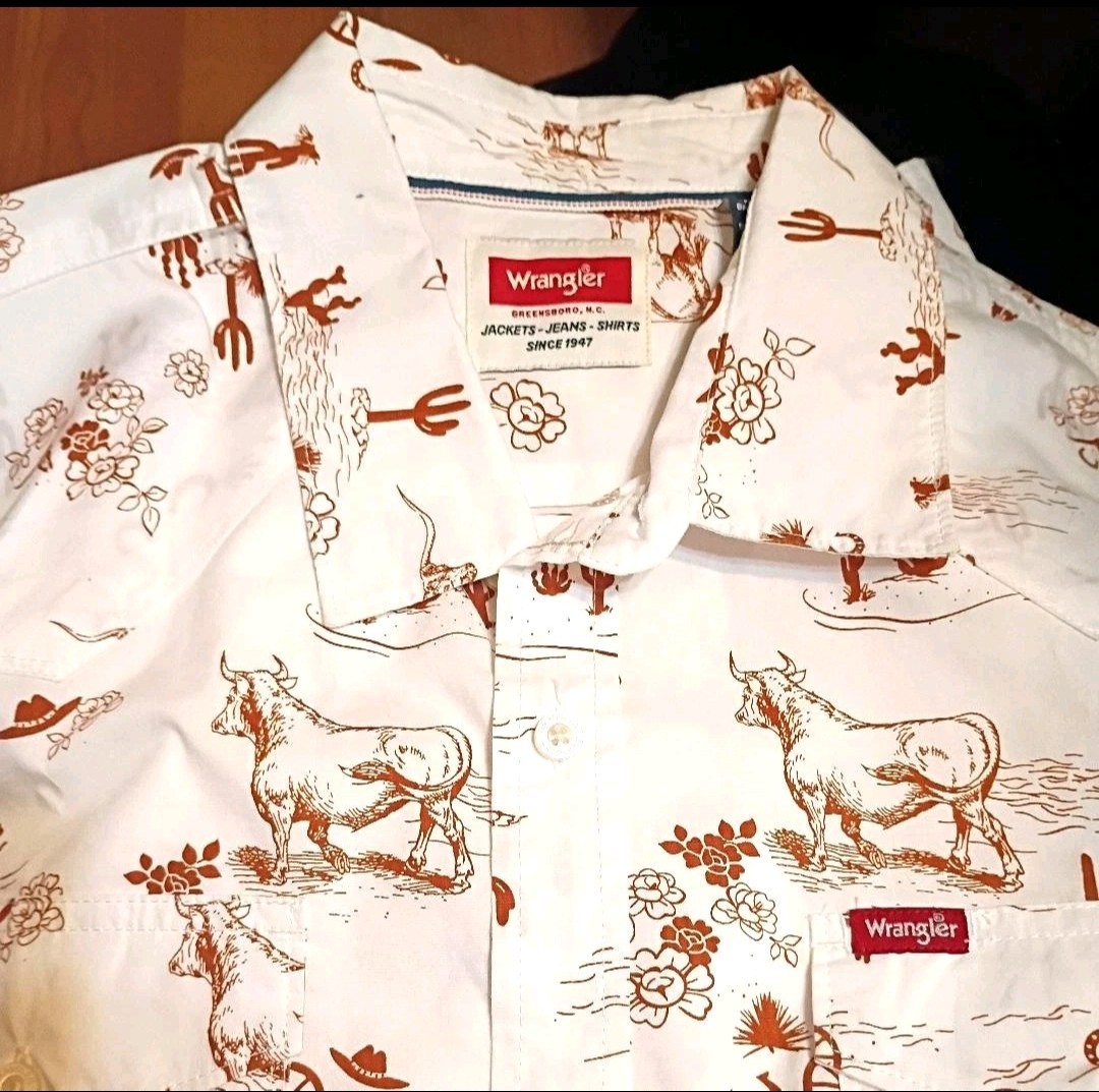 NEW WRANGLER White & Brown Cowboy Western Theme Button Down Shirt Mens (L) LARGE