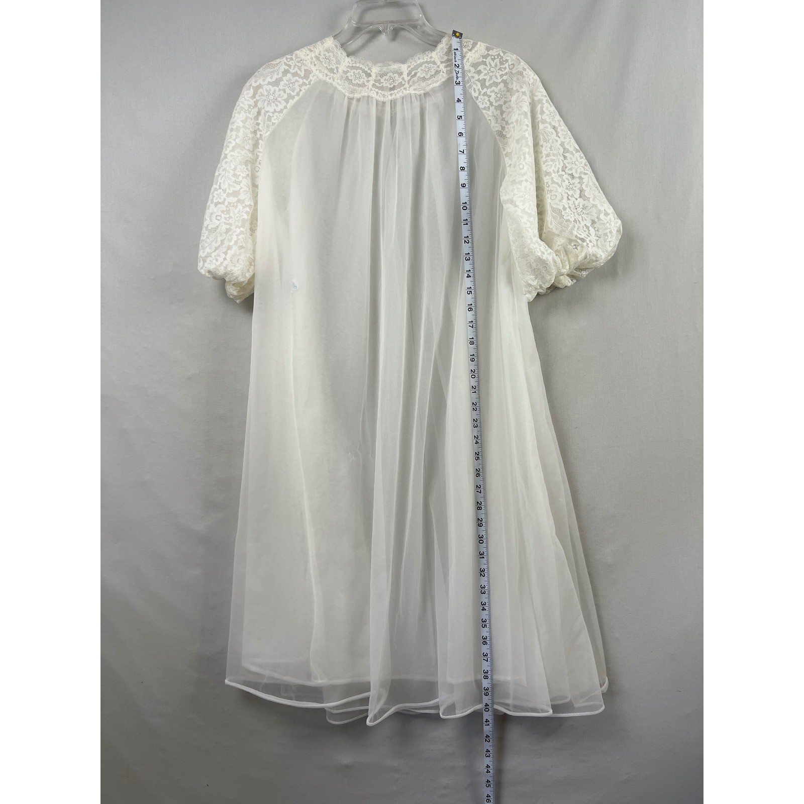 Vanity Fair Peignoir Robe Womens 34 White Vintage Lace Puff Sleeve Sheer Tricot
