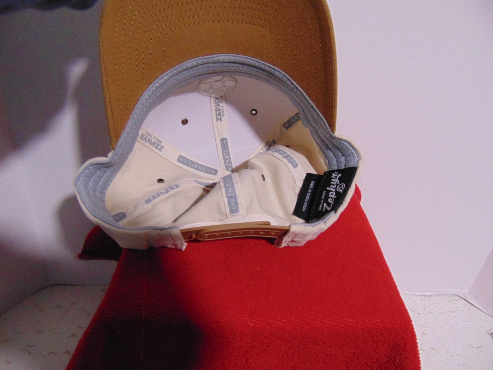 Zephyr Murdock Quarter Horse Corduroy Beige/Brown Hat NWTS