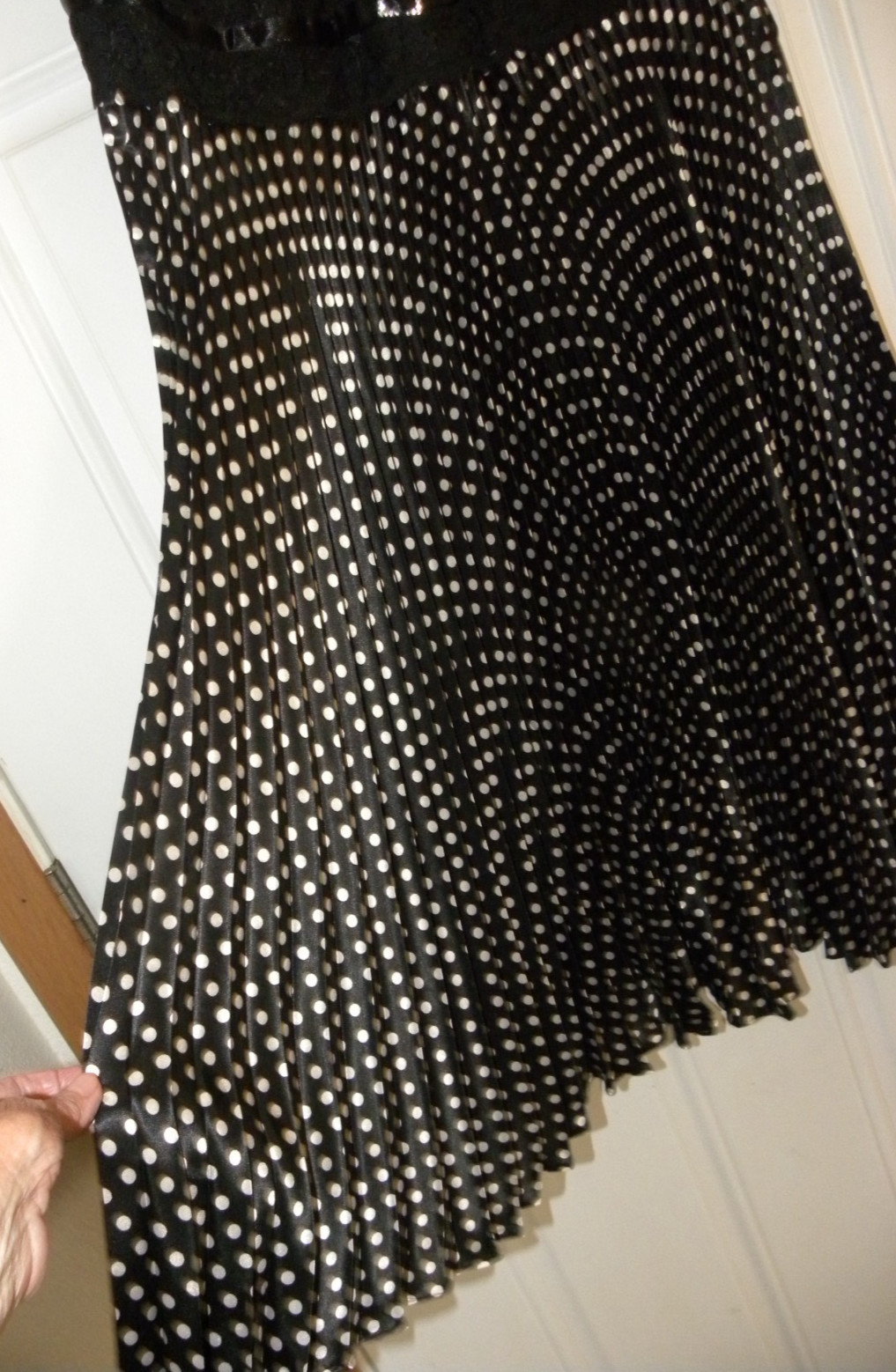 New SIGATURE by Robbie Bee Sleeveless Dress Black/Ivory Polka Dots Size 18