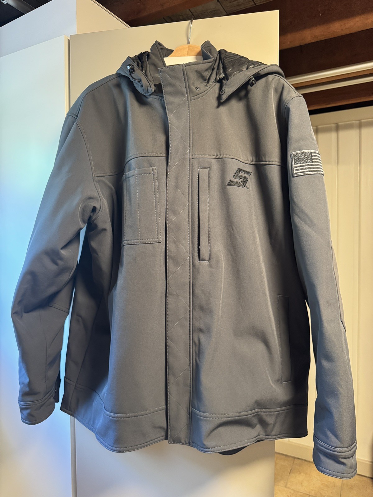 Snap-on Grey Hooded Zip Jacket with Pockets Logo Men’s Mid Length Casual XL