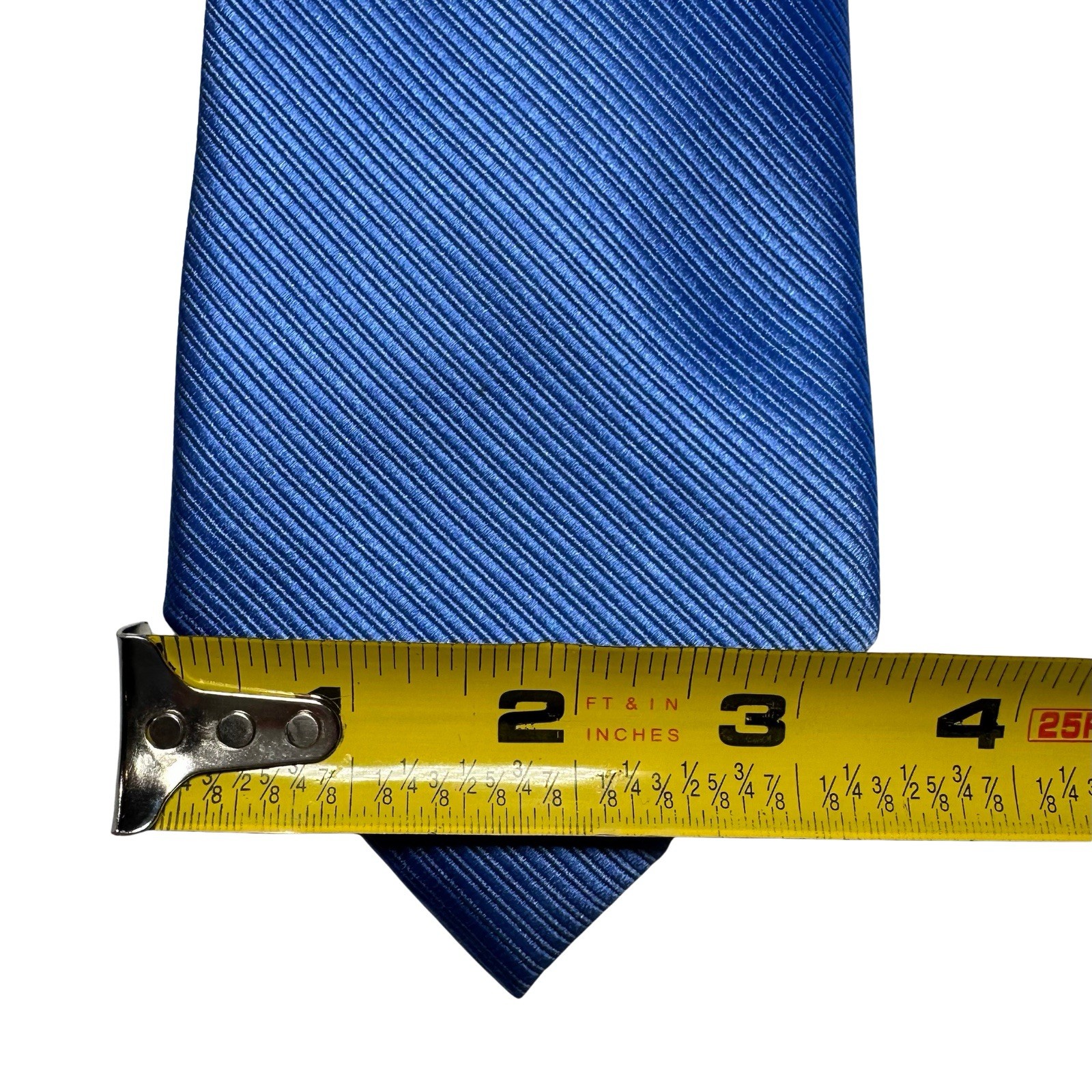Nautica Blue Solid 100% Silk Necktie 59 X 3.5 All Occasions Beautiful Tie!