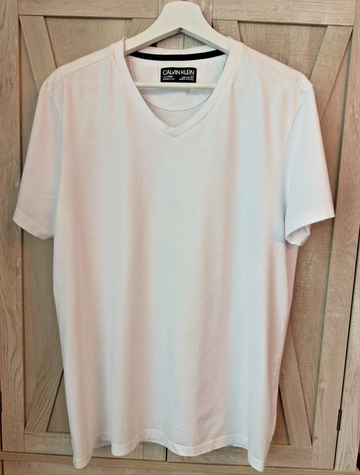Calvin Klein Liquid Touch V-neck Mens T-shirt 100% Cotton Large White Great Cond