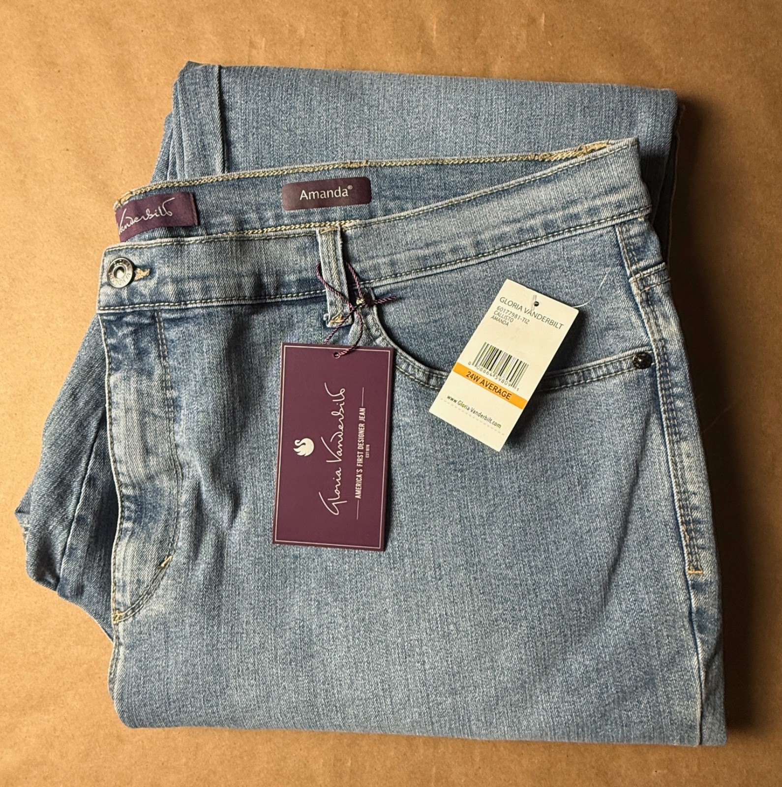 Gloria Vanderbilt Amanda Jeans 24W Average Tapered Leg Callisto Wash NWT