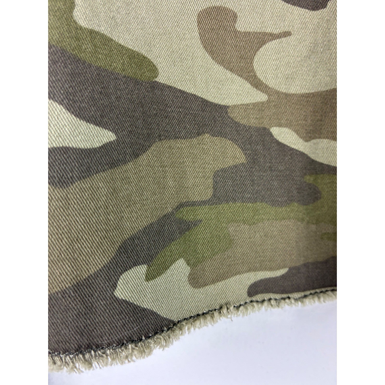 Mudd Camo Cropped Twill Jacket Medium Raw Hem Utility Military NWT