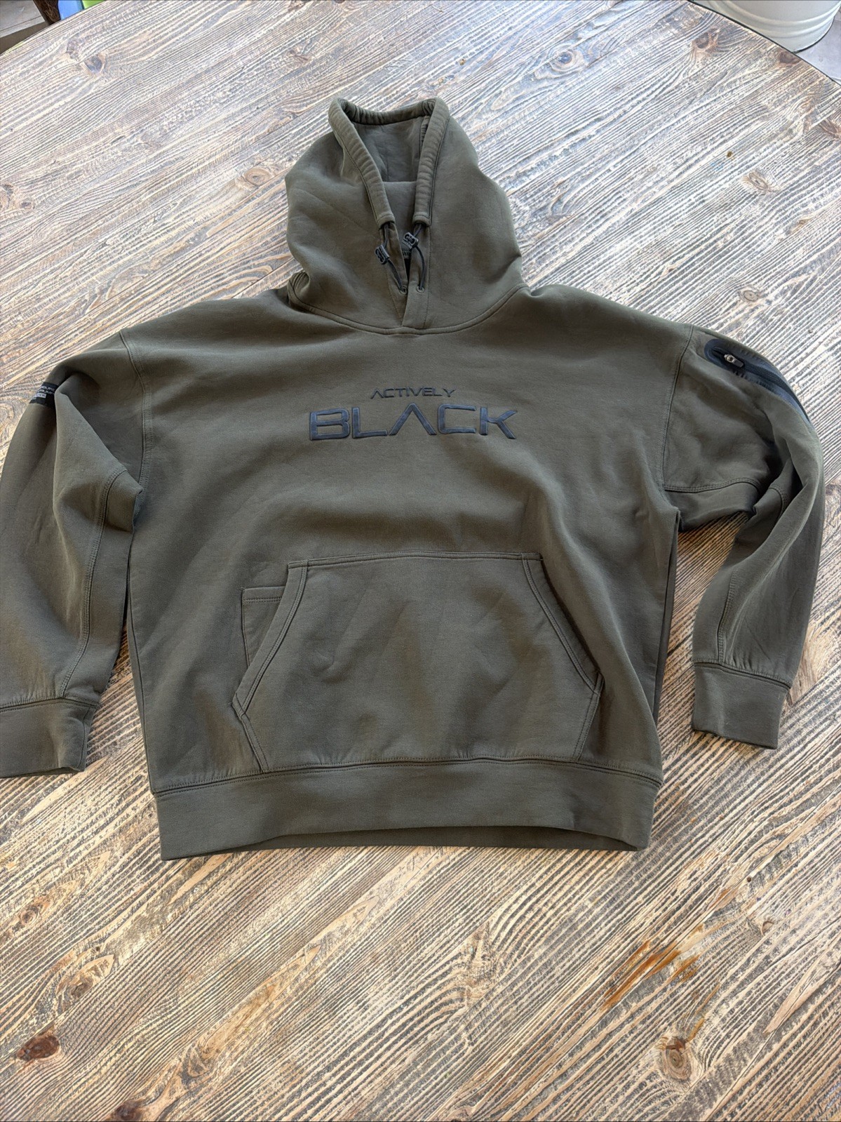 Actively Black Performance Tech Pullover Hoodie Unisex S Olive Green Puff Logo
