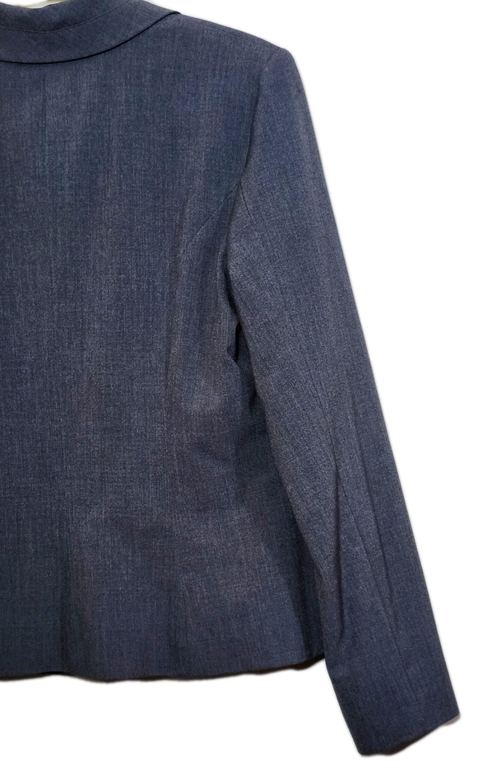 HOLLYWOULD Size L Women’s GRAY BLAZER. Short Length. Never Worn. HAND WASH