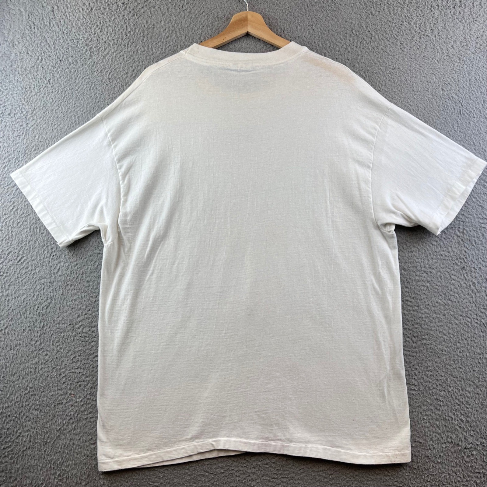 Vintage 1991 Hersheys Chocolate Factory Graphic Print T-Shirt XL