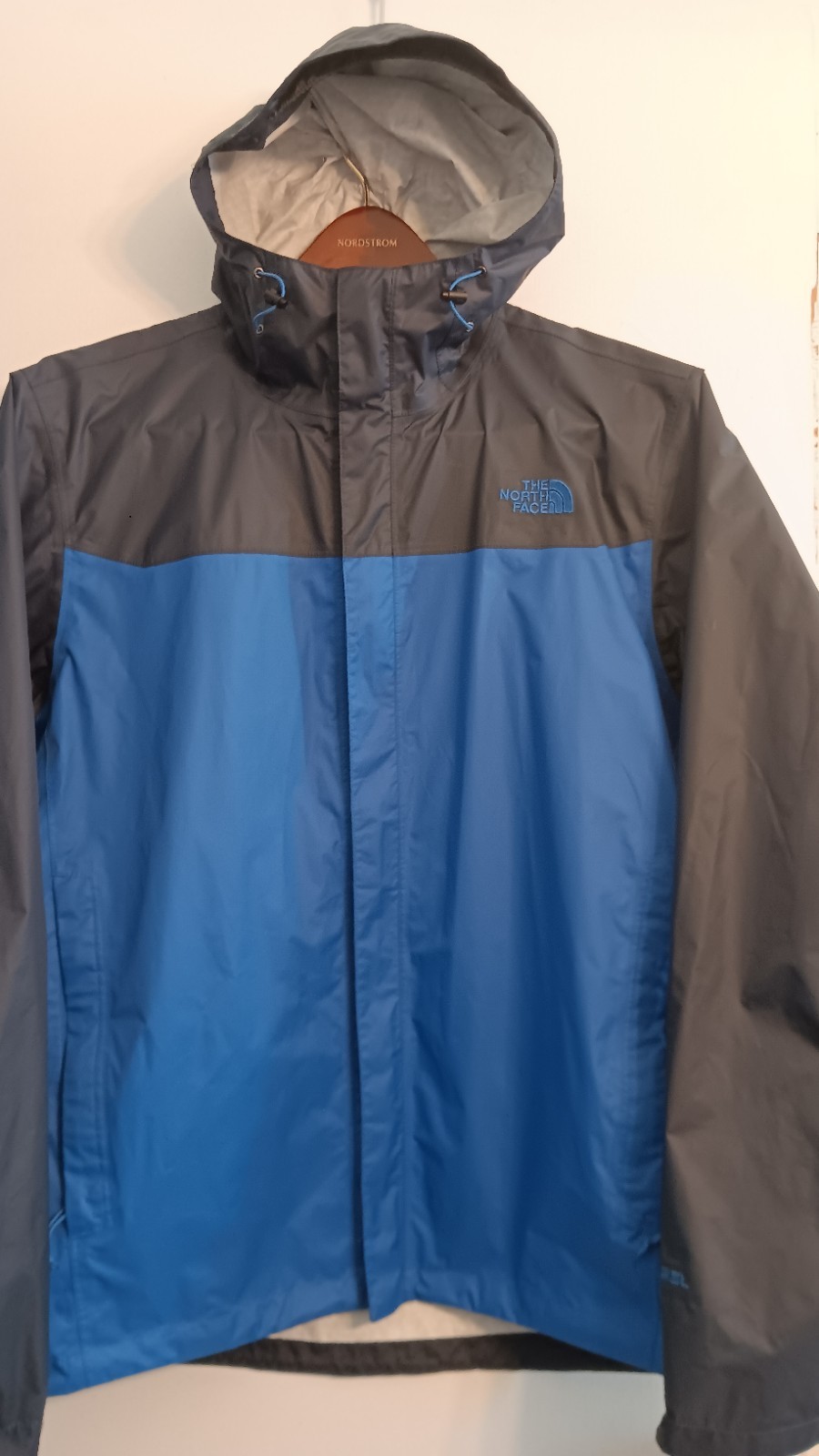 Mens The North Face Two Block Rain Jacket Hyvent 2.5L Size XL Blue & Navy