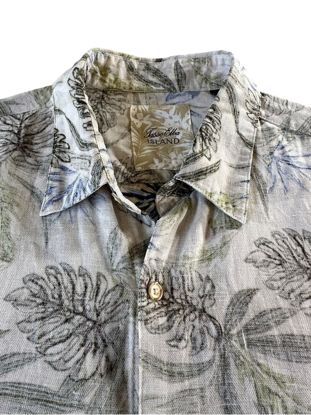 Tasso Elba Short-Sleeve Leaf Print Button-Up Shirt – Light Gray & Green XL
