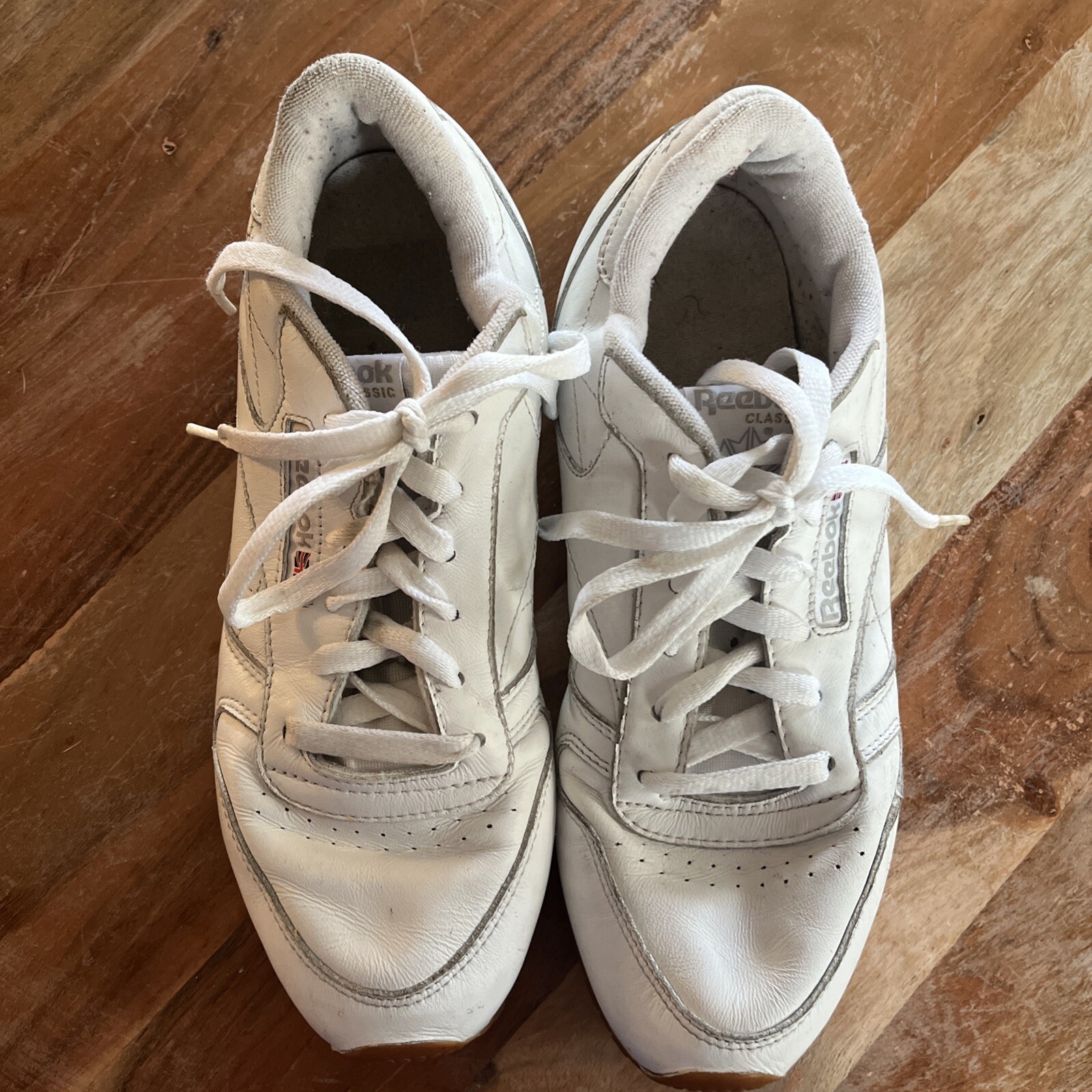 Size 9.5 – Reebok Classic Leather White Grey Gum