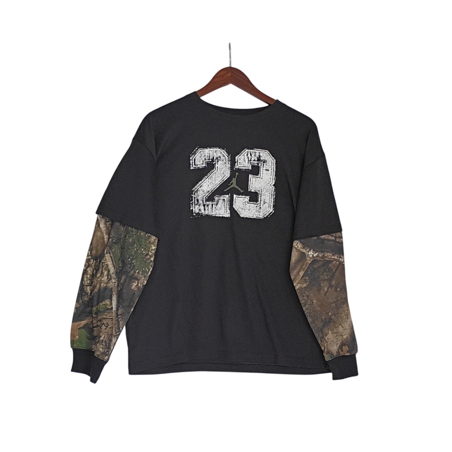 NWT Jordan Jumpman 23 Camo Layered Long Sleeve Graphic Tee Women M/L