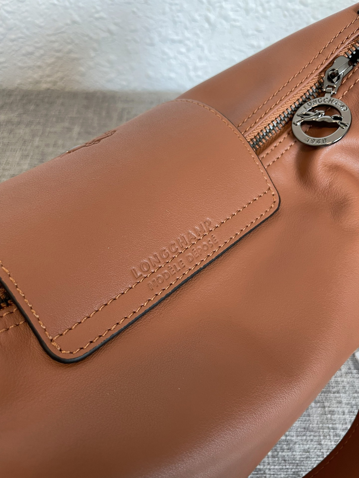 Longchamp Caramel-Colored Large Capacity Shoulder Tote Dust Bag Included No Box