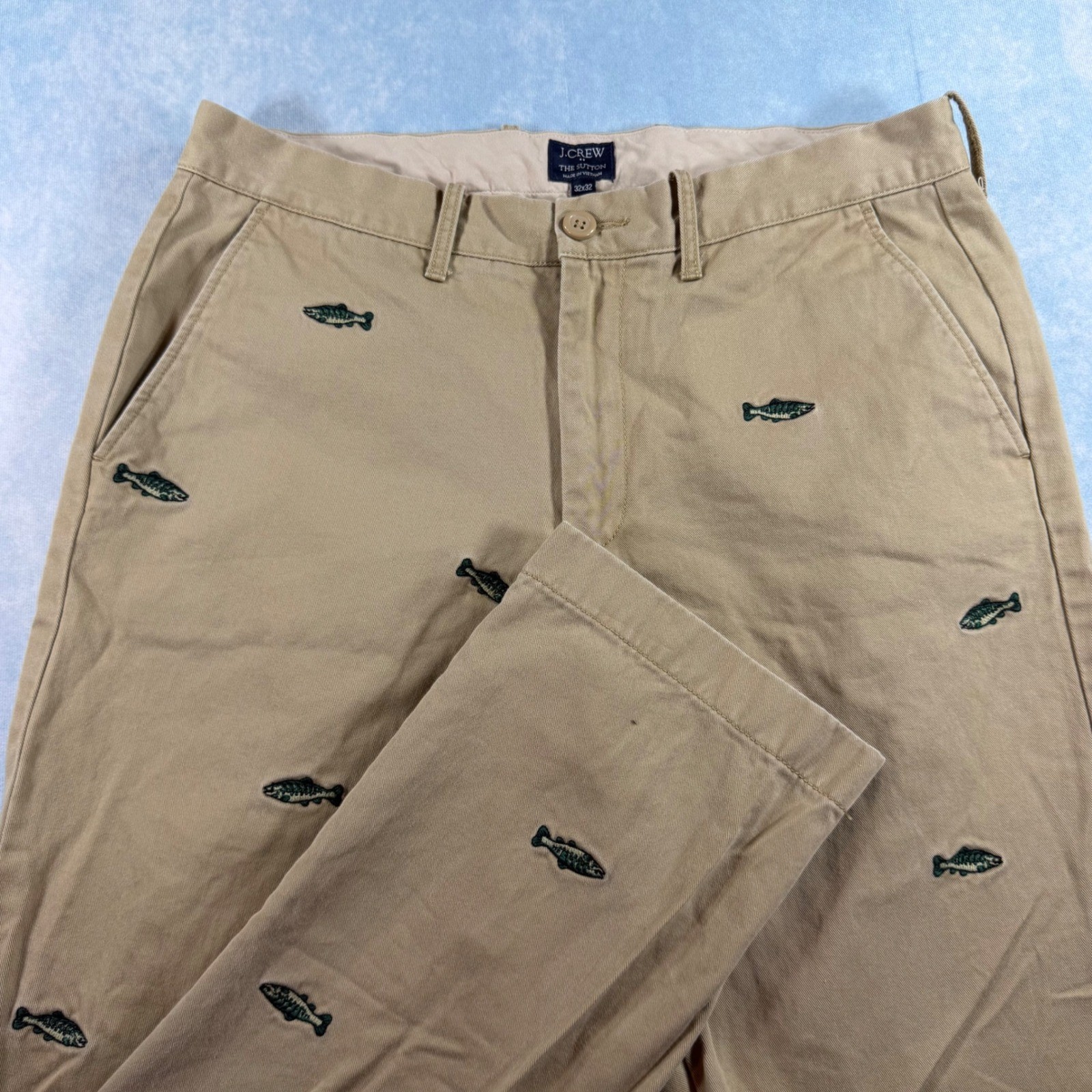 J.Crew The Sutton Chinos Mens 32×32 Khaki Embroidered Fish All Over Trousers