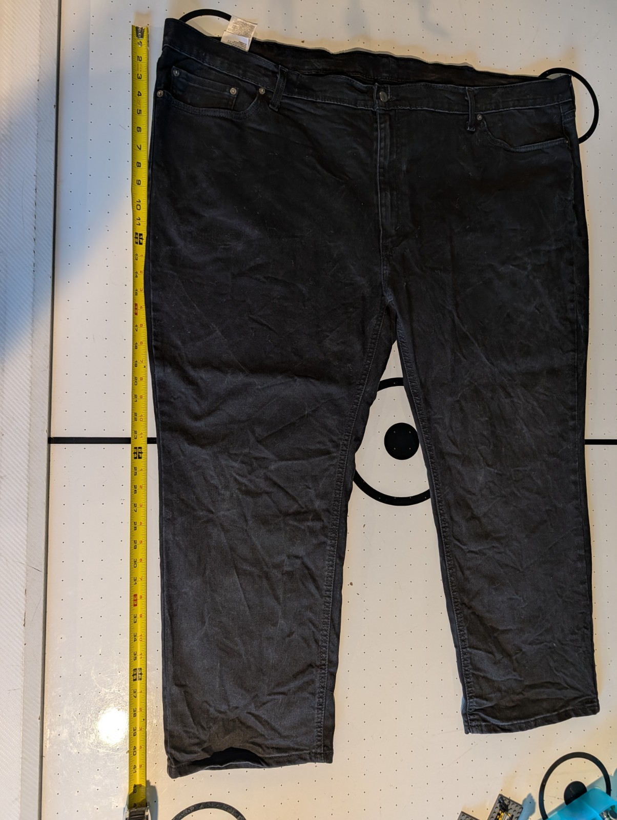 Levis 541 Athletic Taper Jeans Mens 52×29 Black Denim Pants 18757-0105