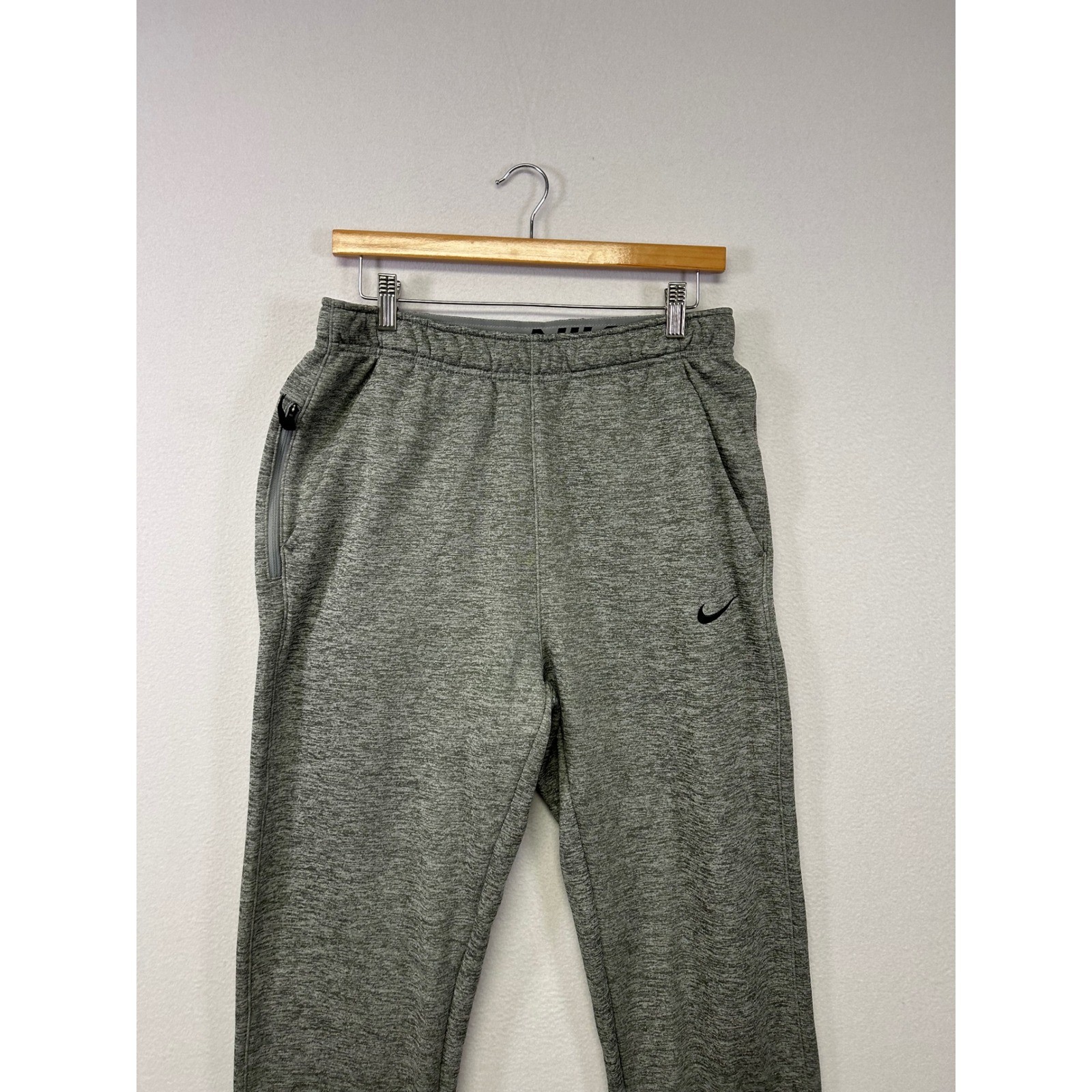 Athletic Nike Mens Small Tall Gray Therma-FIT Fleece Joggers Zipper Pocket P9027