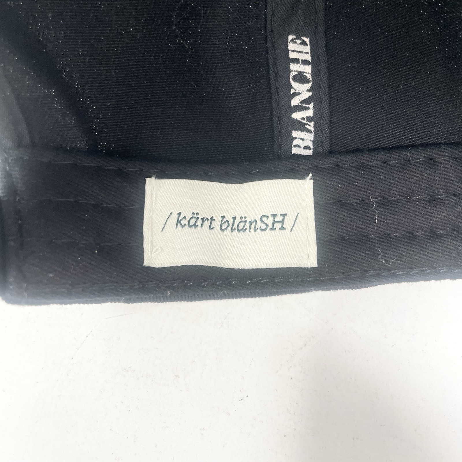 carte blanche hat