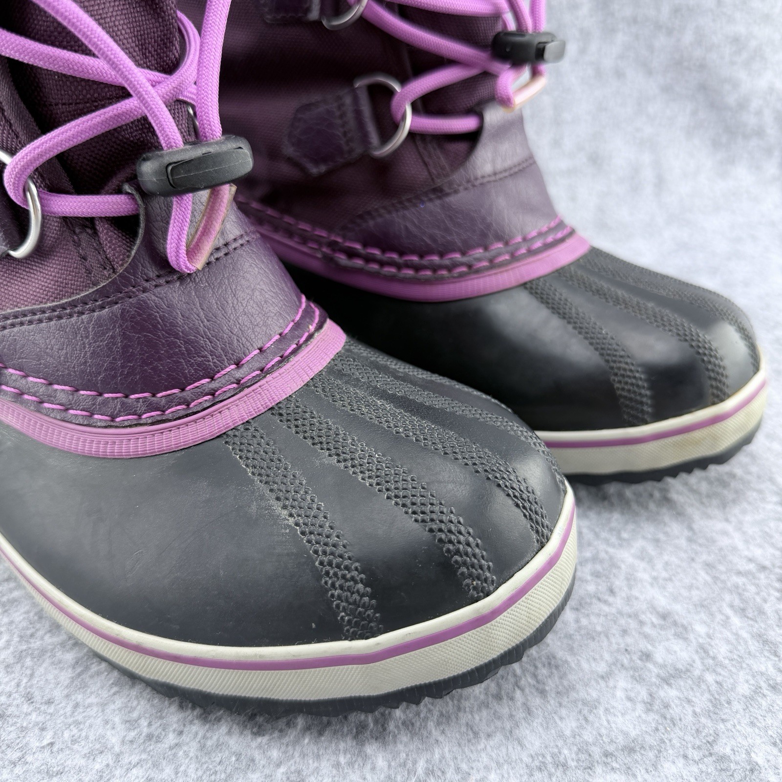 Sorel Waterproof Faux Fur Adjustable Lined Boot Women’s Size 5 Purple NY1879-562