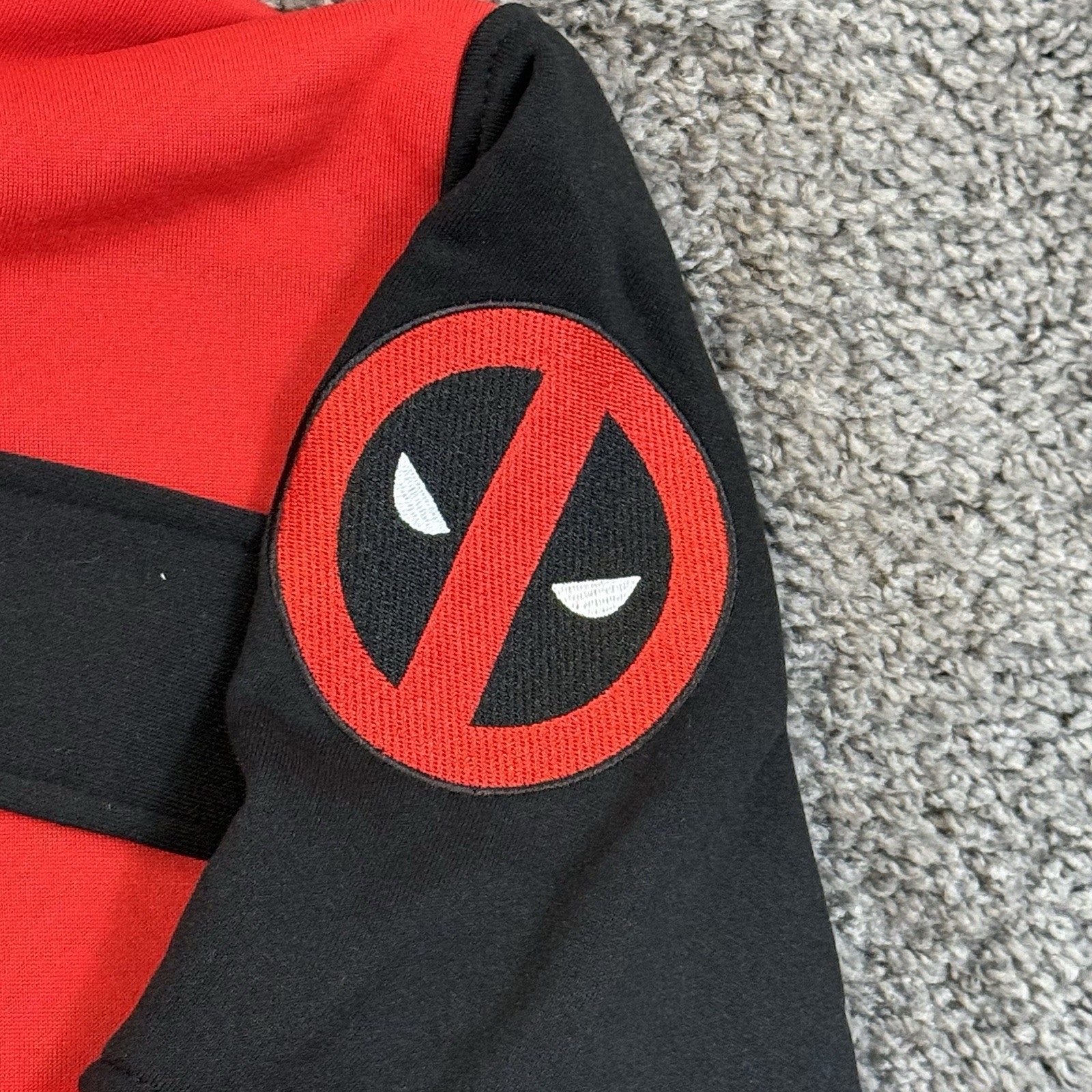 Geeknet Marvel Deadpool Cosplay Unisex Hoodie XL NWT Full Zip Face Mask