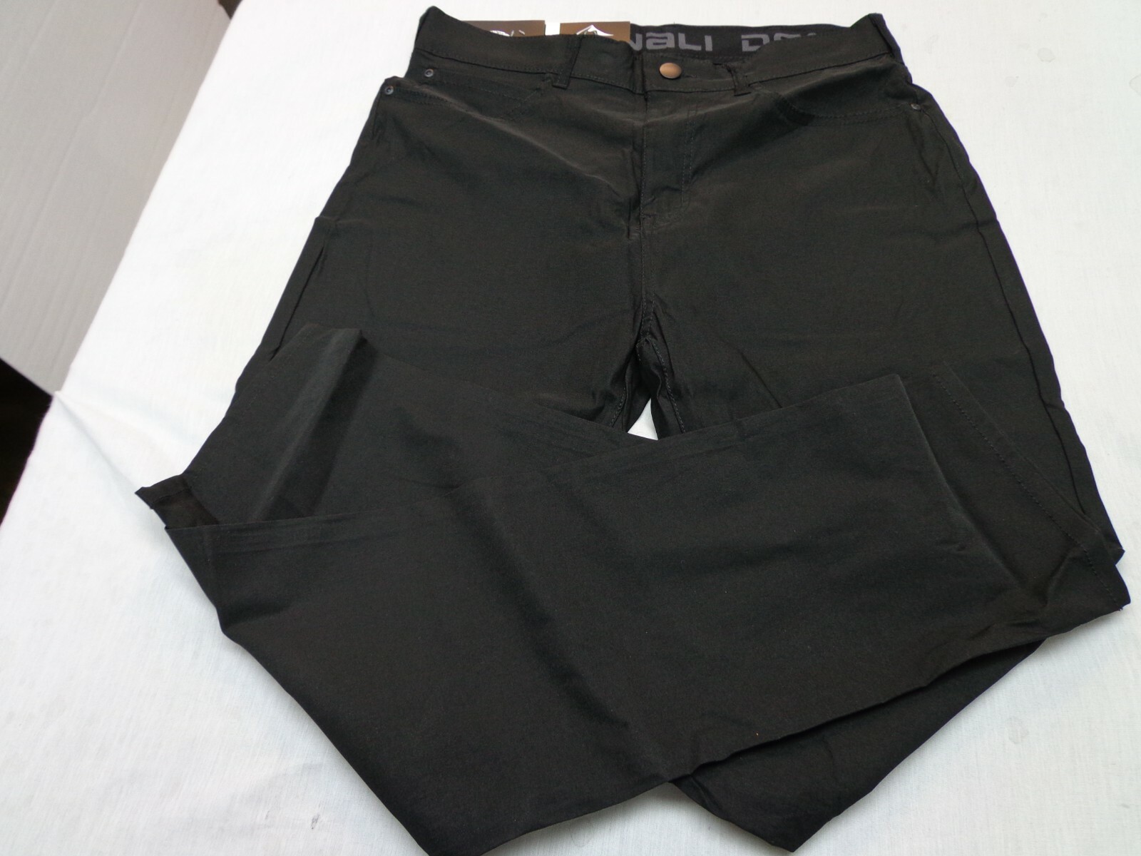 DENALI Black Technical Stretch Pants NWT 32/30 MSRP $54
