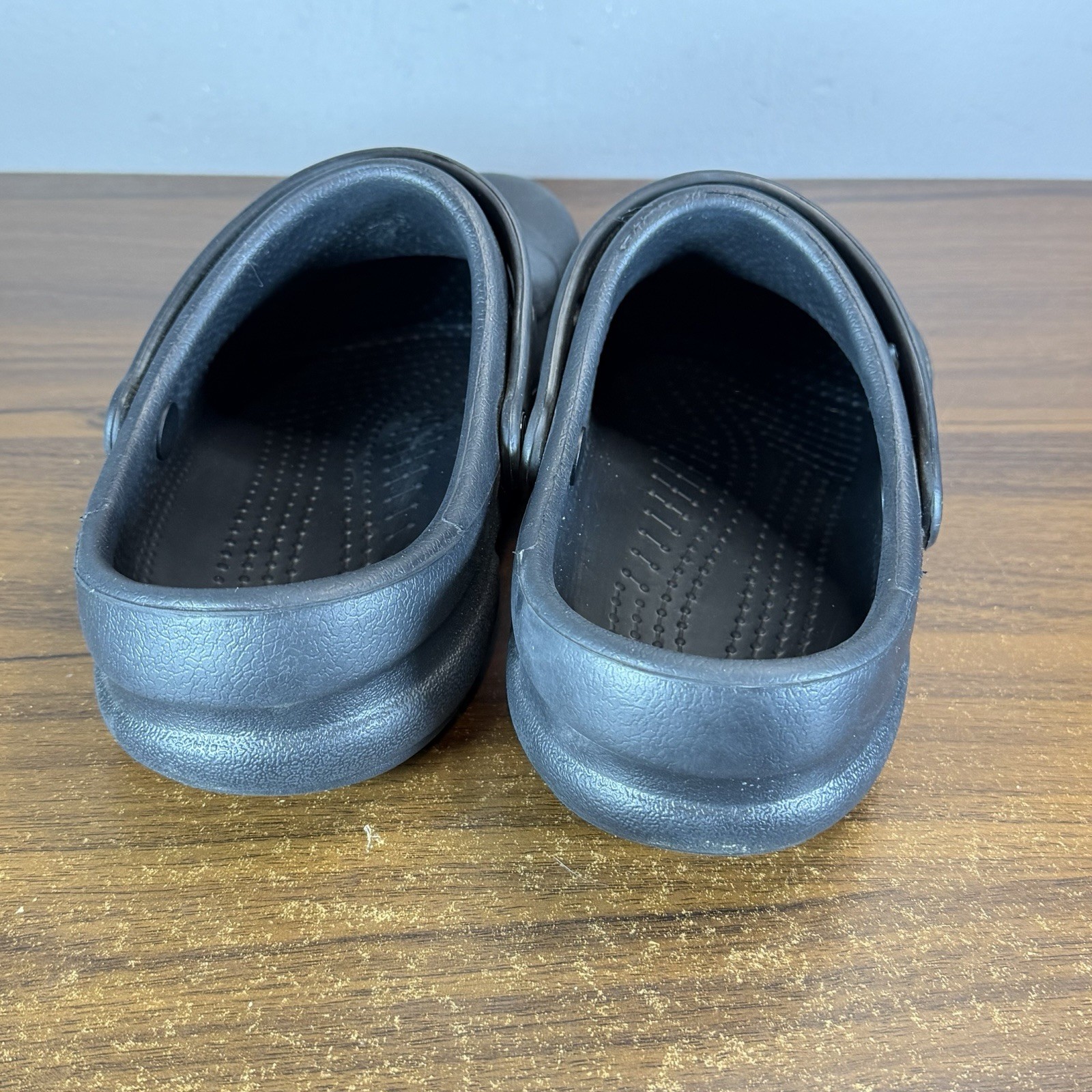 Crocs At Work Shoes Mens 9 Bistro Clogs Black Slip Resistant Comfort Casual