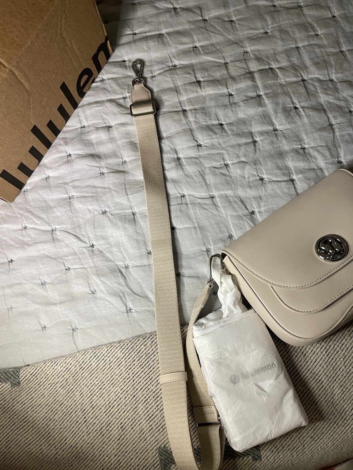 lululemon Women’s Beige Crossbody Bag MSRP $198