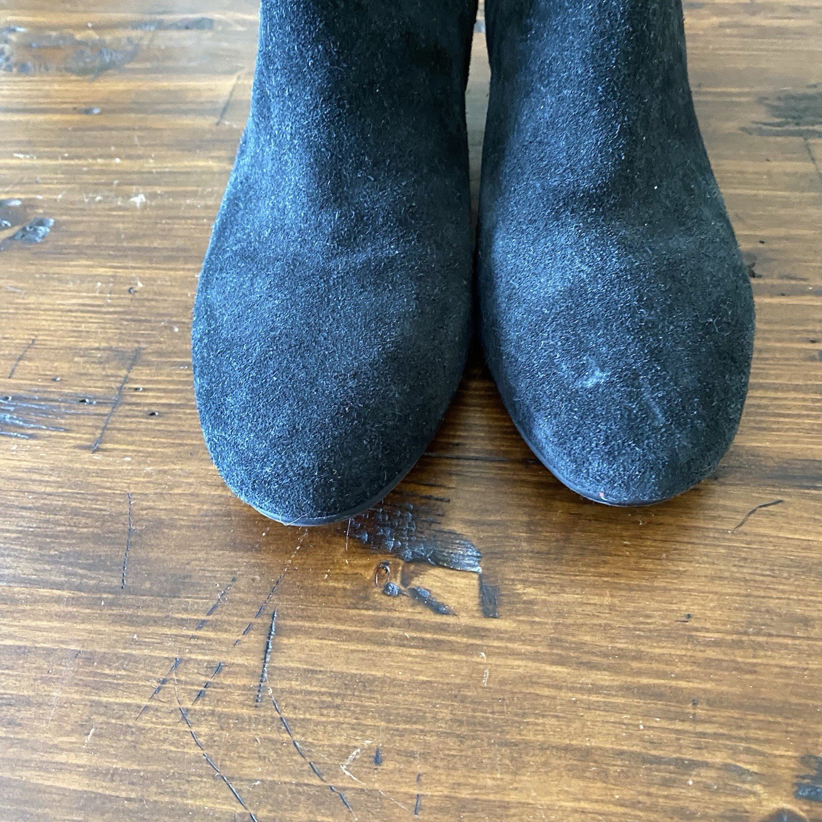 NURTURE Francie Suede Ankle Low Wedge Elastic Gore Boots Size 10 Charcoal Black