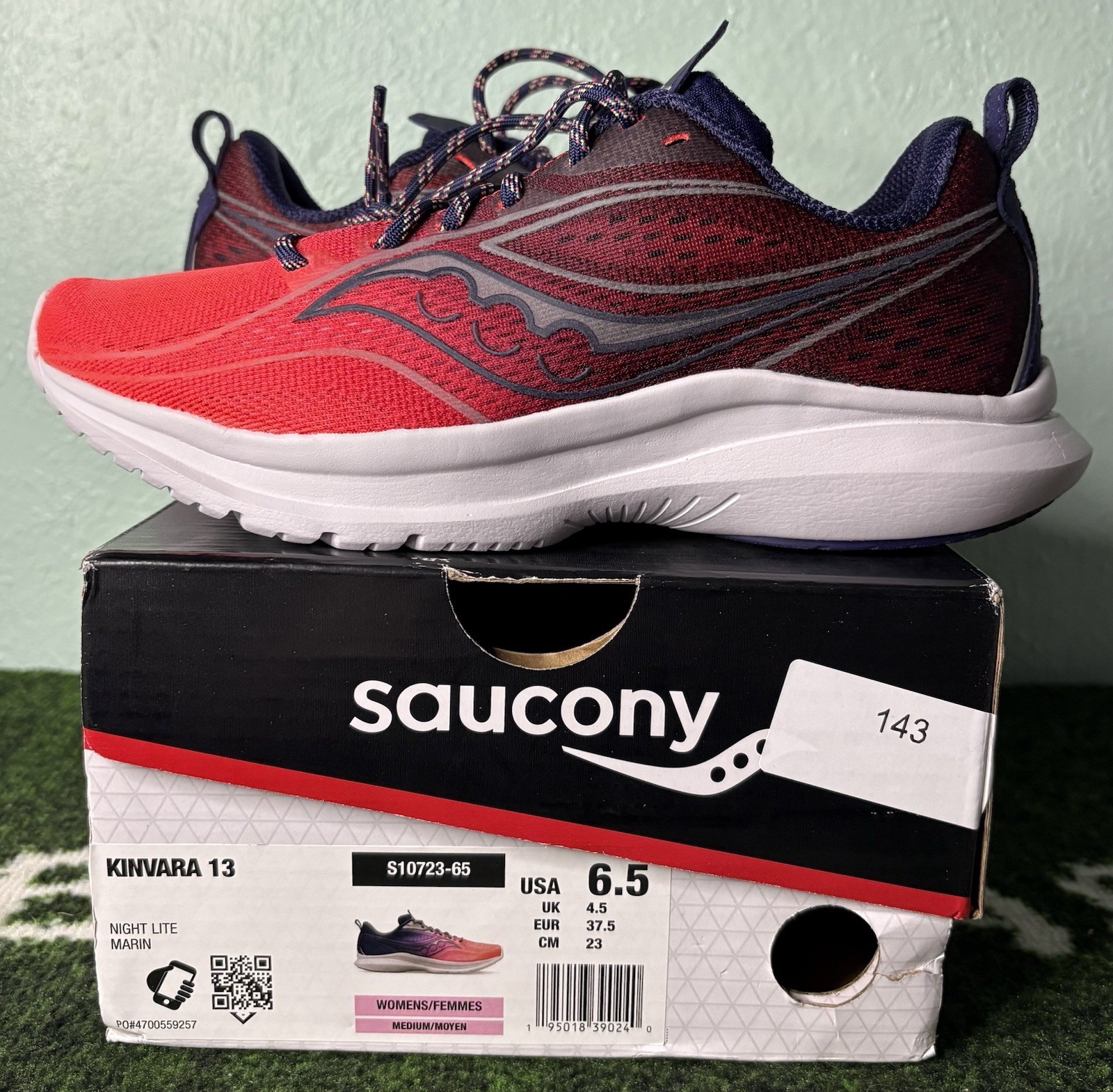 US Women’s 6.5/Men’s 5 – Saucony Kinvara 13 “ViZiPRO” S10723-65, New In Box