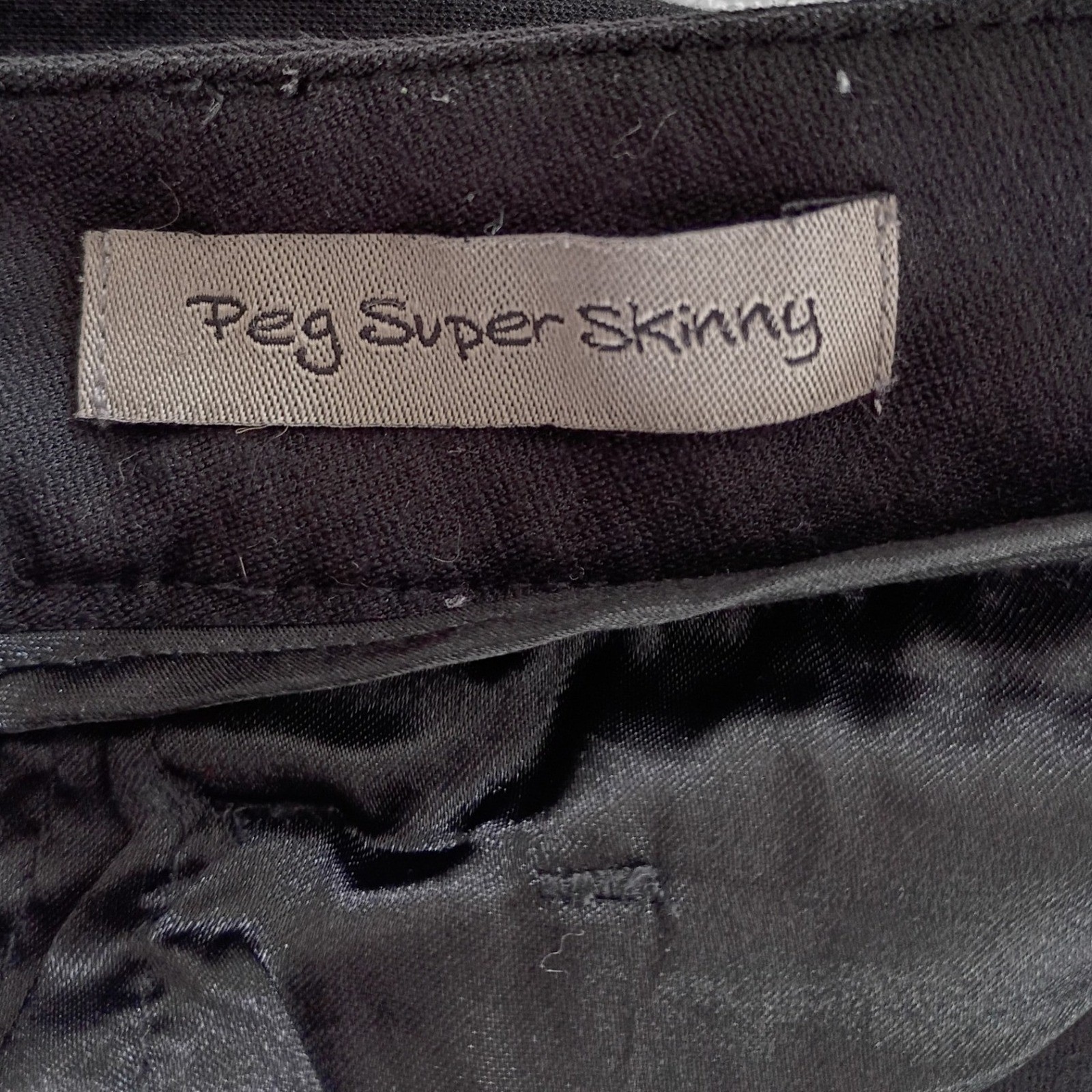 PAIGE Peg Super Skinny Black Jegging Style Pants Womens 27
