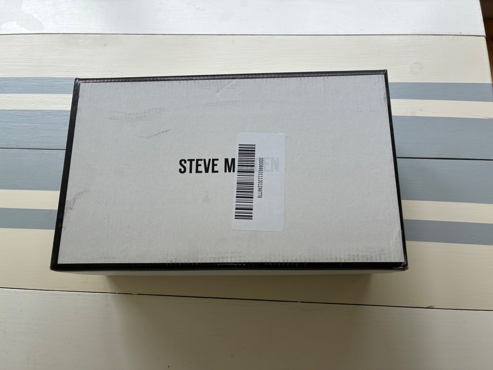 Steve Madden womens loafers, Madison Burgundy size 9 never worn, still in box