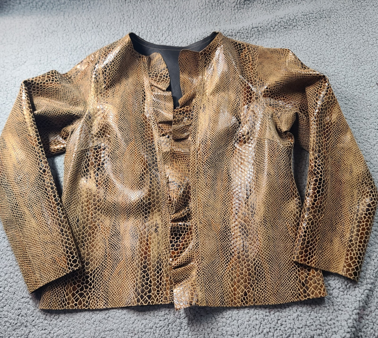 Womens LG Reversible Jacket Faux Leather Snake Print Ruffle Open Front Blazer