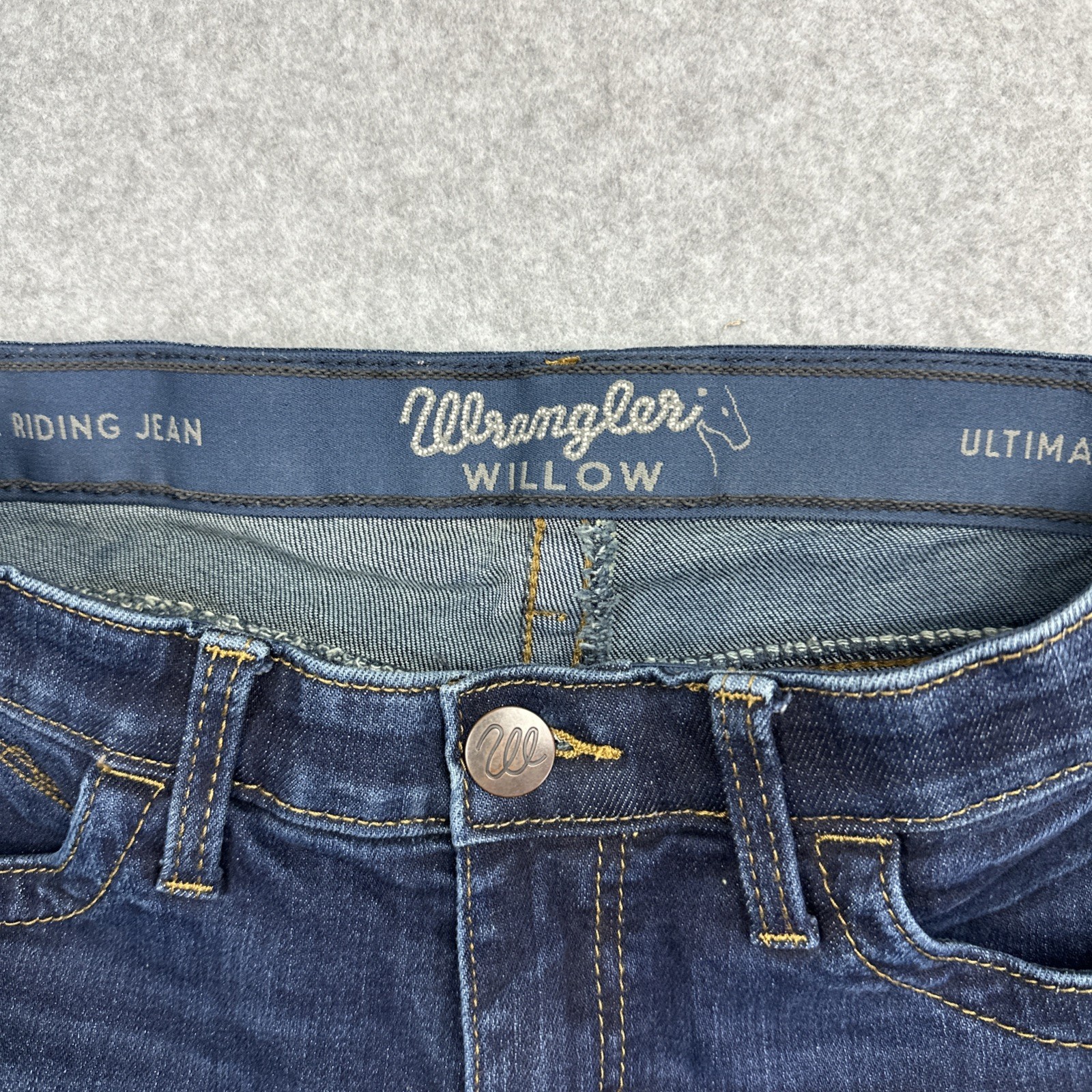 Wrangler Willow Women’s Ultimate Riding Jeans Size 1×32