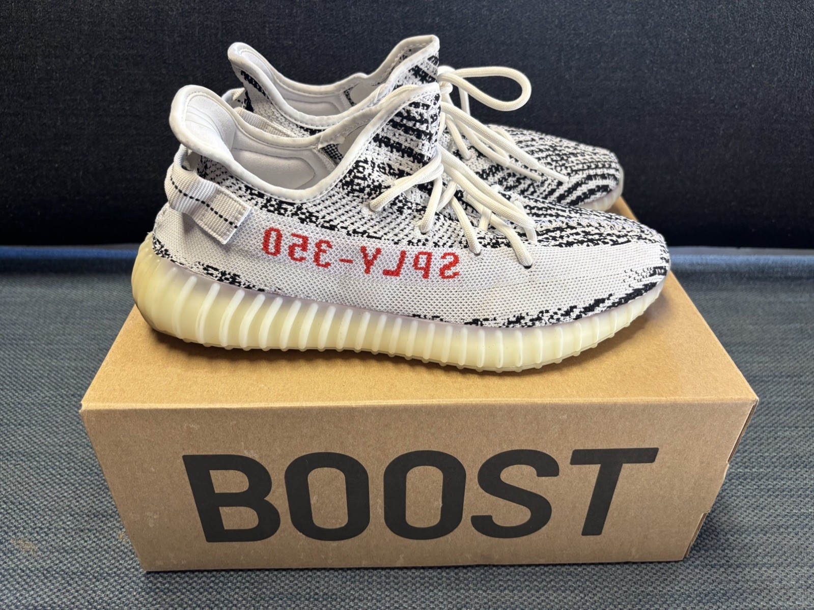 adidas Yeezy Boost 350 V2 Zebra – Size 10