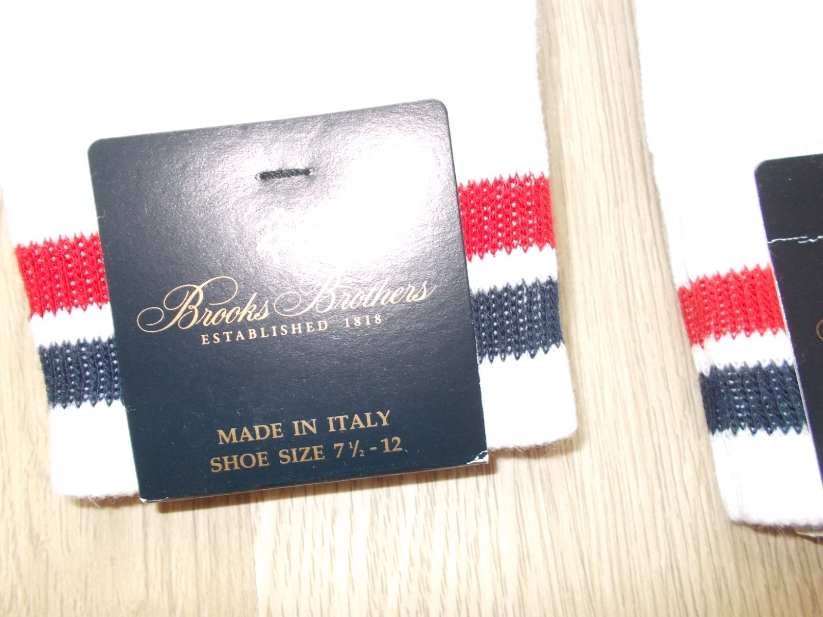 Brooks Brothers Men’s Socks – White – Shoe Size 7 1/2 to 12 – Made in Italy