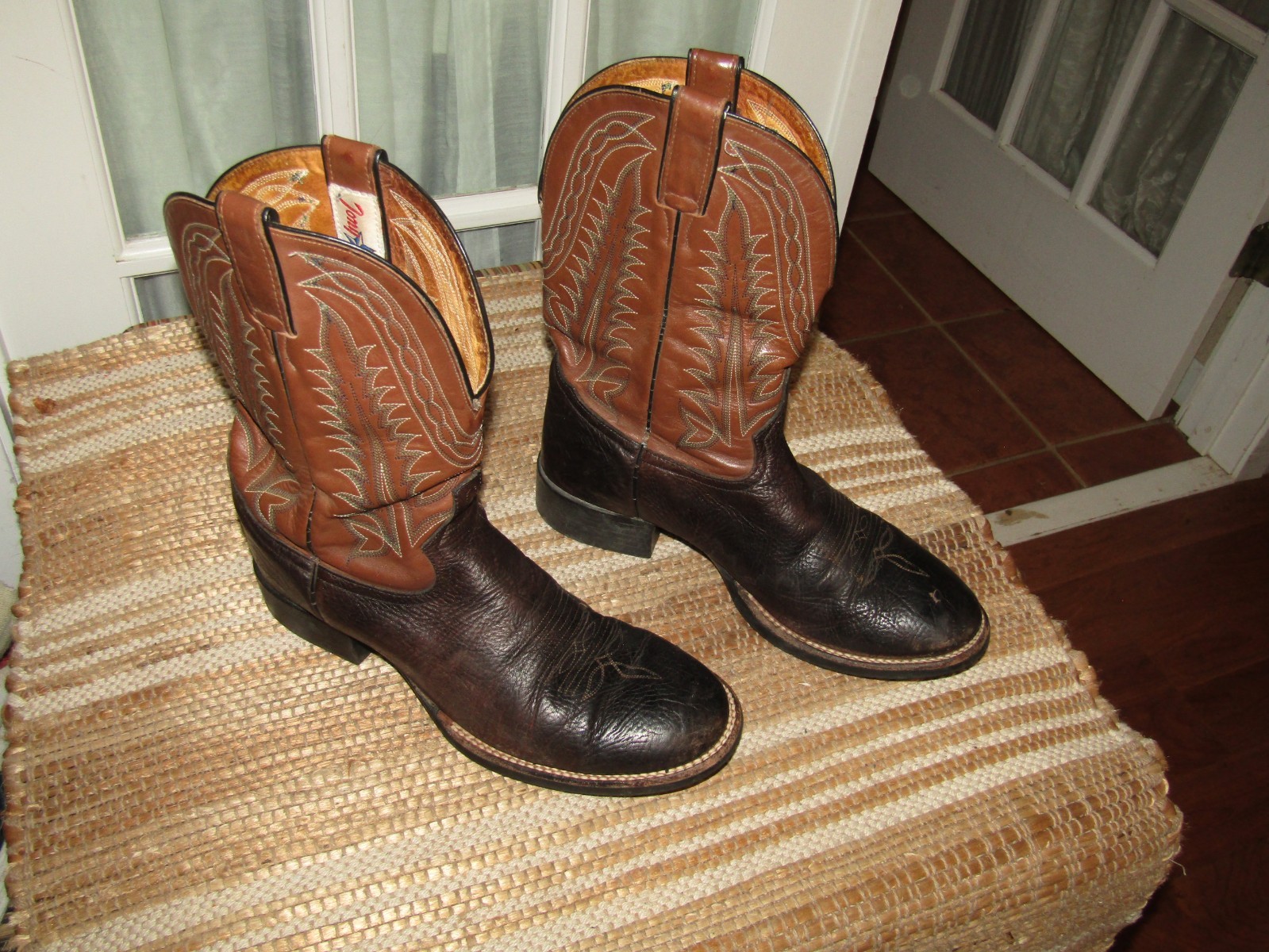 Tony Lama Men’s size 9 D Black Brown Bullhide Leather Cowboy Western Boots