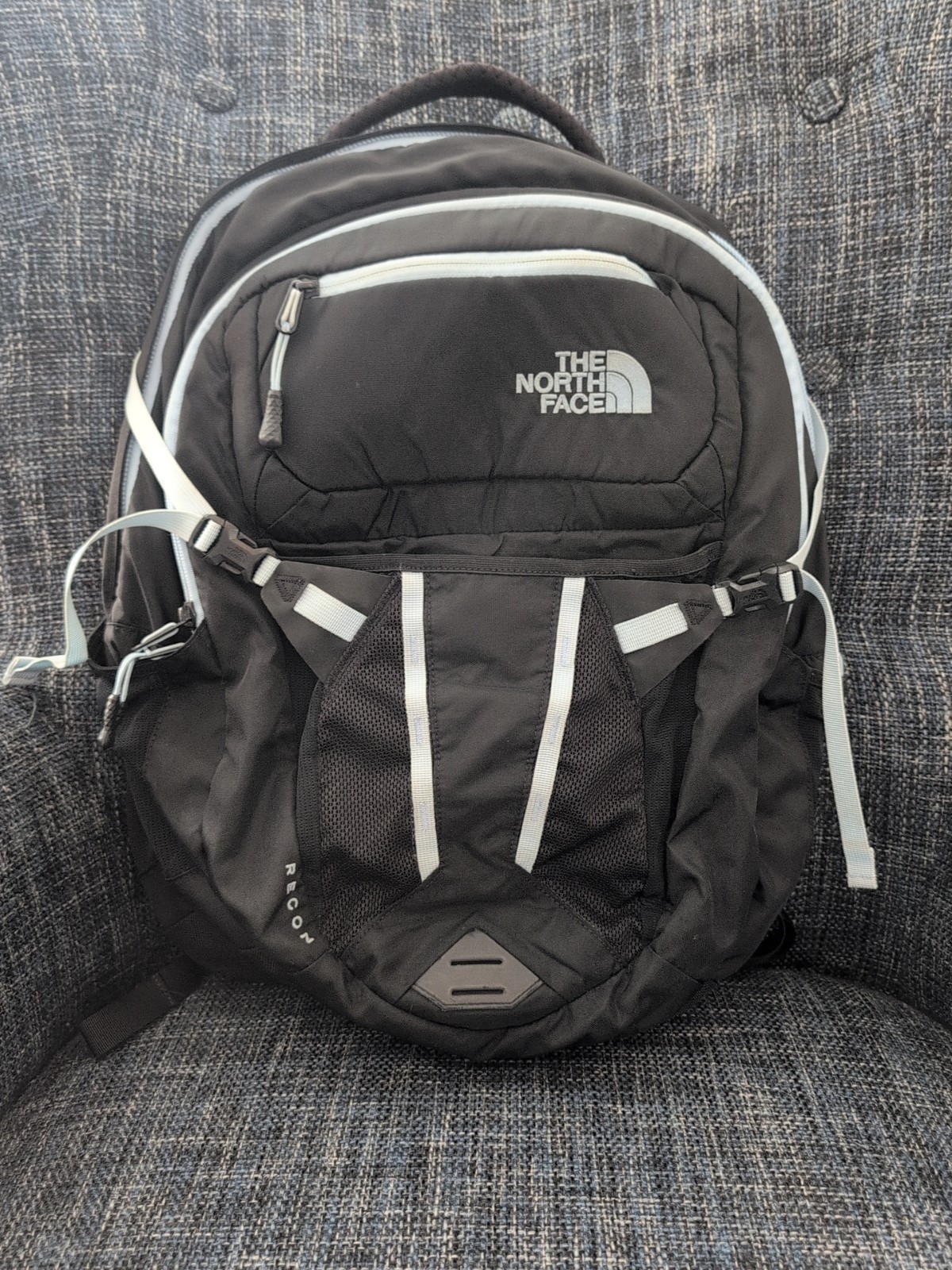 The North Face Recon Backpack Hiking Camping Storage Laptop Black W/ Blue Trim