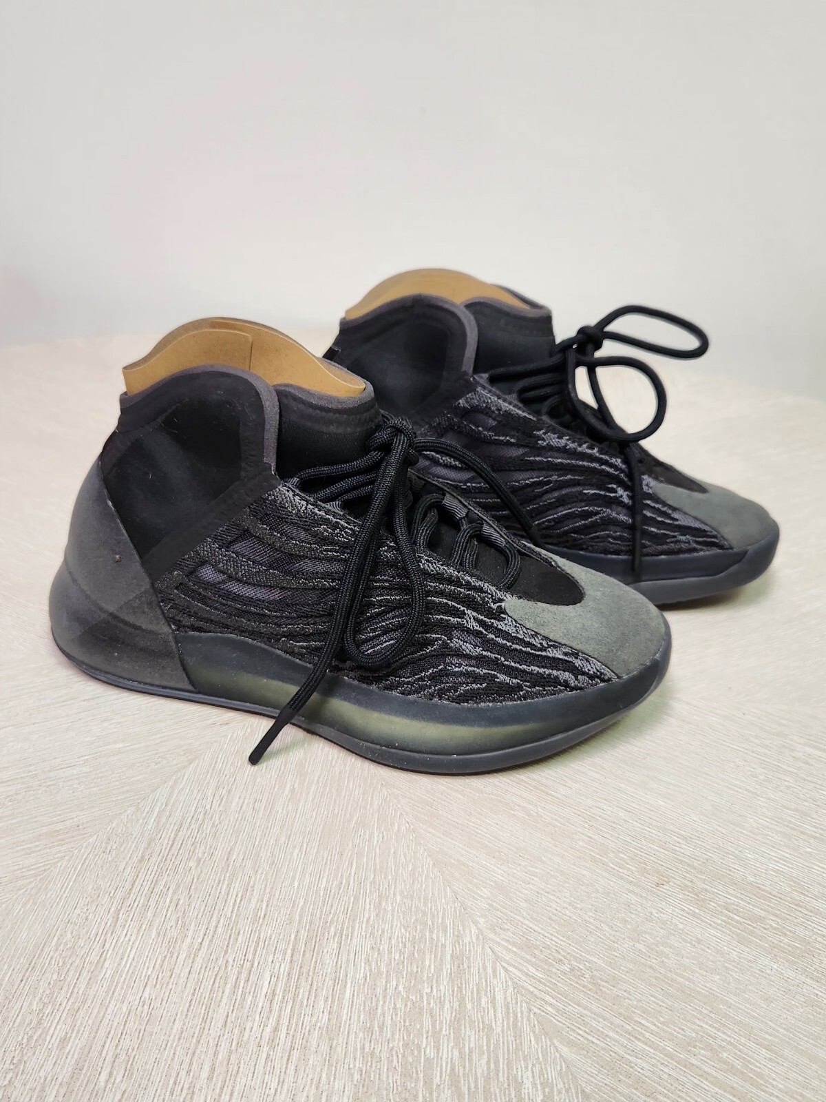 ADIDAS YZY QNTM ONYX 6 QUANTUM BLACK YEEZY GX1317 BASKETBALL With Box