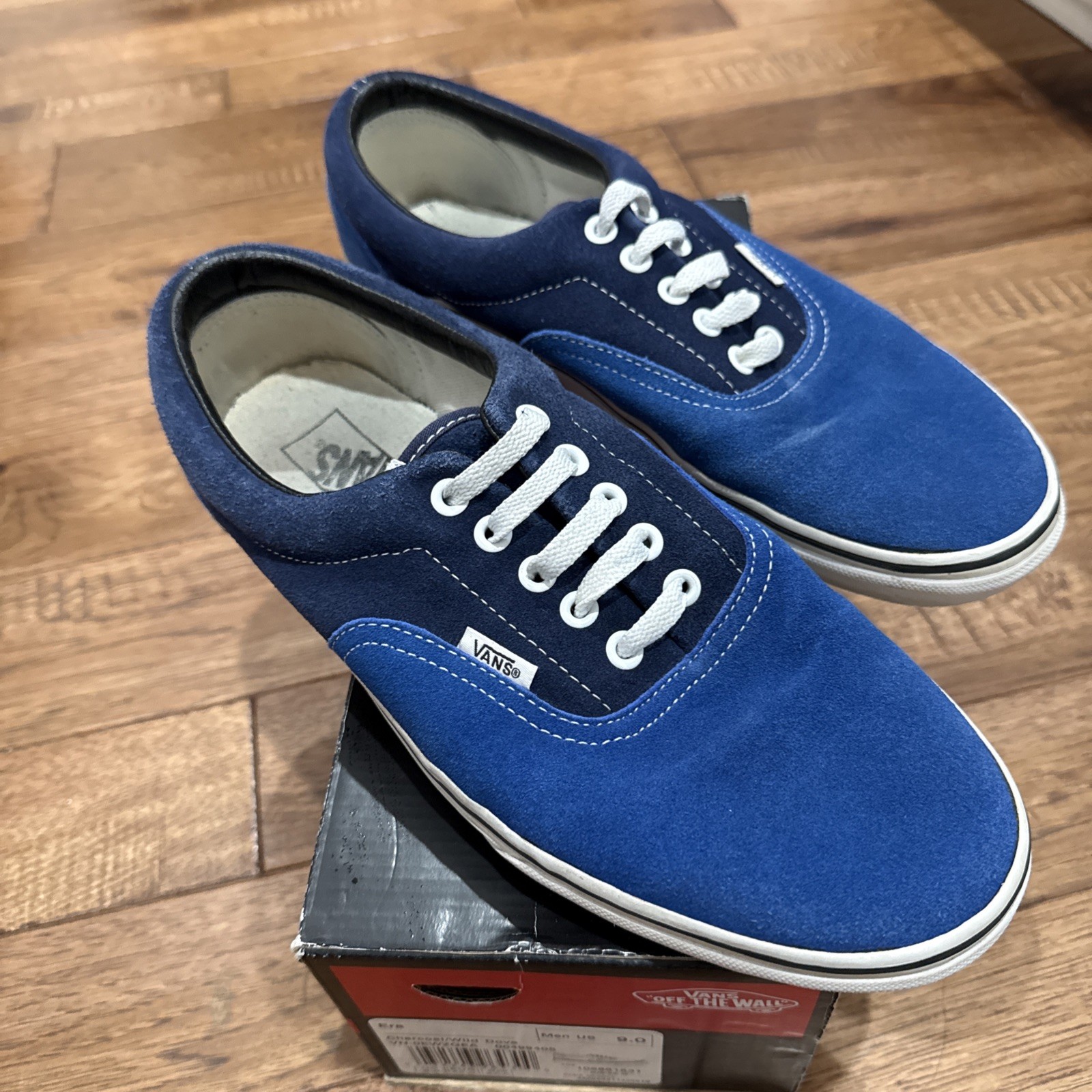 Vans Era Corduroy – 2 Tone Blue Size 10 In Box