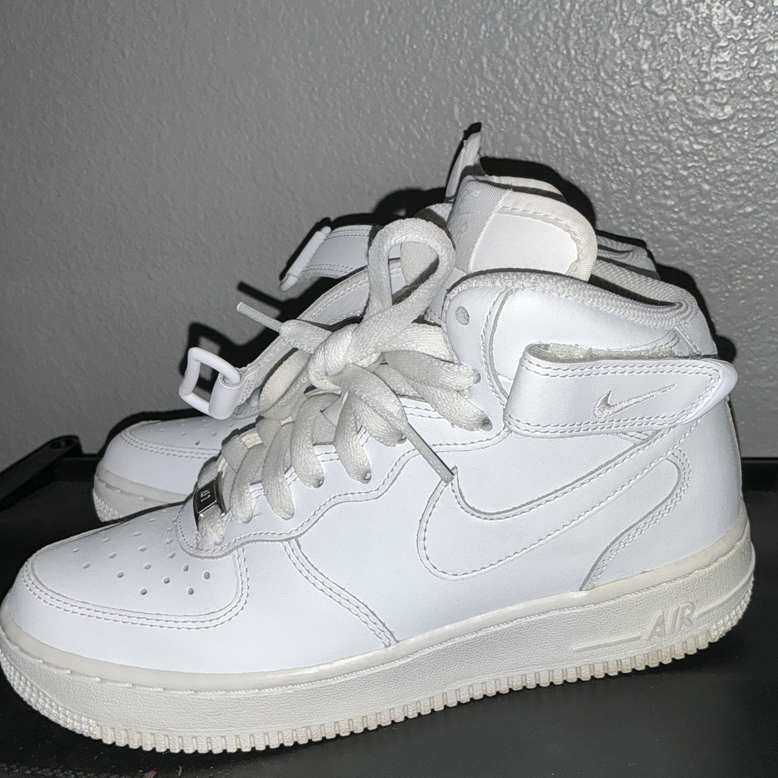 Nike Air Force 1 Mid Unisex Kids 4.5 White Leather Mid-Top Lace-Up