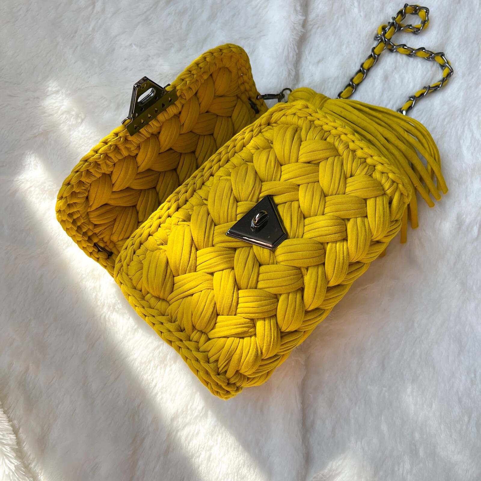 $159 NWOT Handmade Crochet Knitted Luxury Fashion Shoulder Bag Mustard Yellow