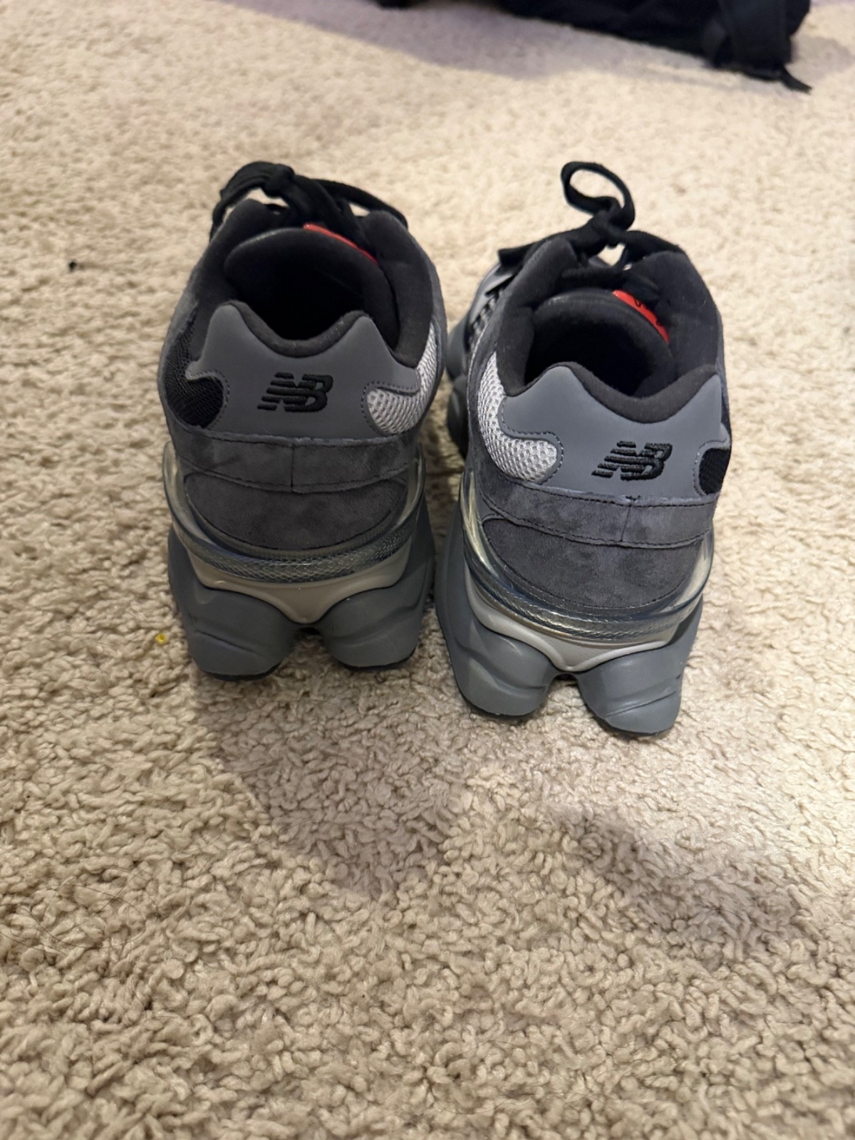 Size 9 – New Balance 9060 Black Castlerock