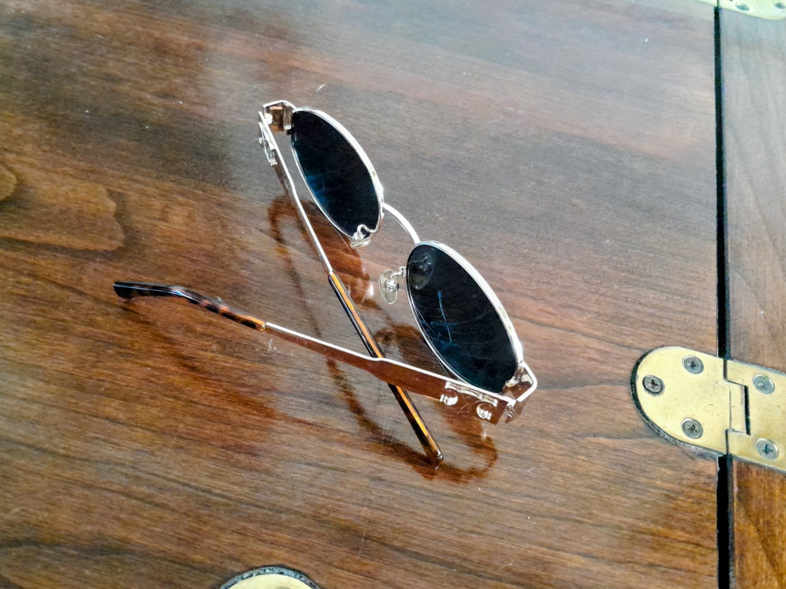 Celine Triomphe Metal 01 Sunglasses Pristine Gold CL40235U 4S235 Green Lens MINT